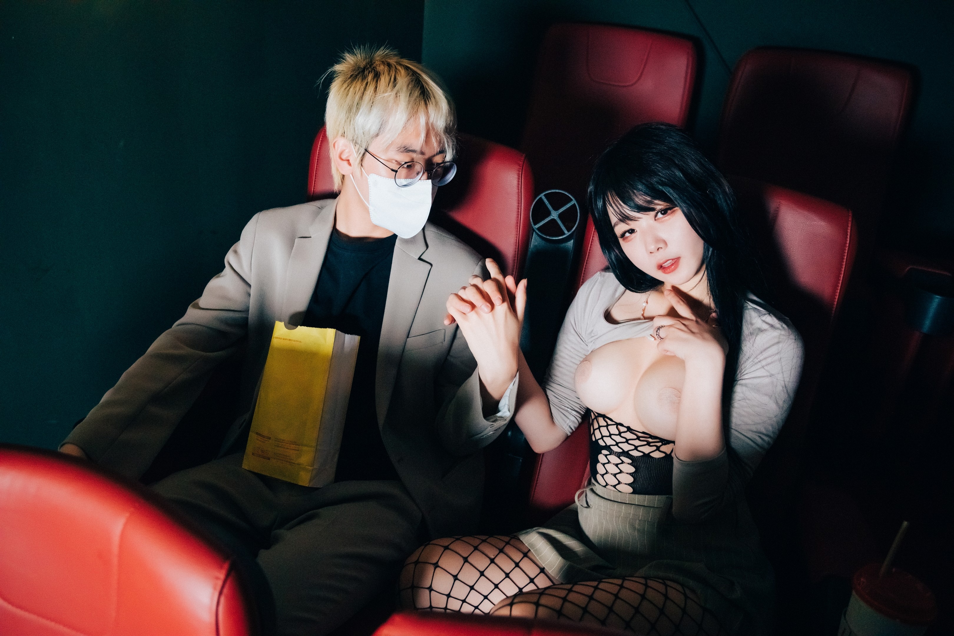 [LOOZY] Zia – xxx in the theater S.Ver(65)