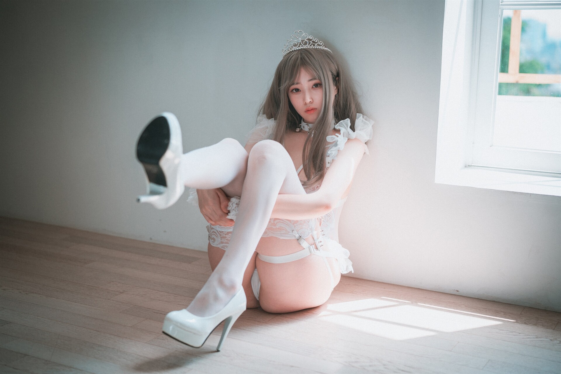 Bambi 밤비, [DJAWA] Reine de Blanc A-Side(42)