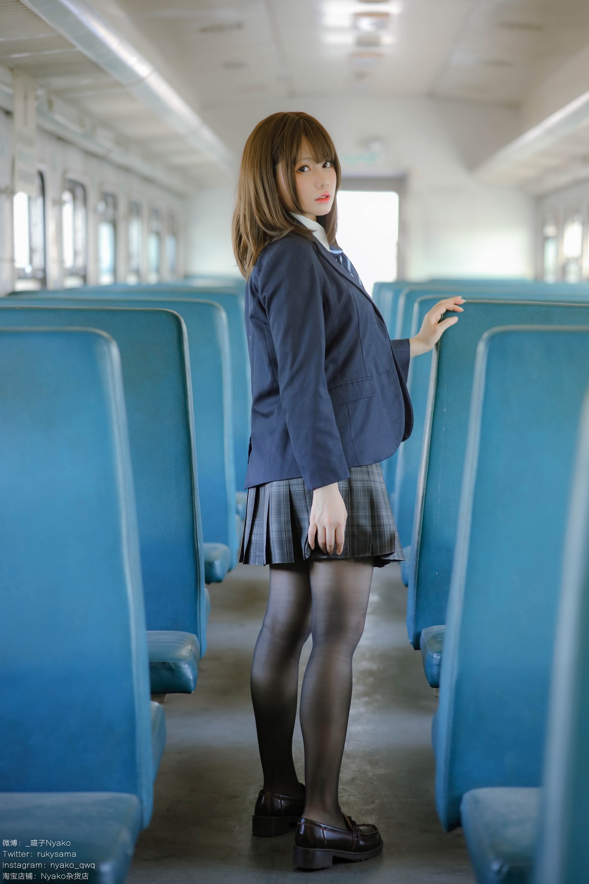 Cosplay Nyako喵子 火车JK制服(3)