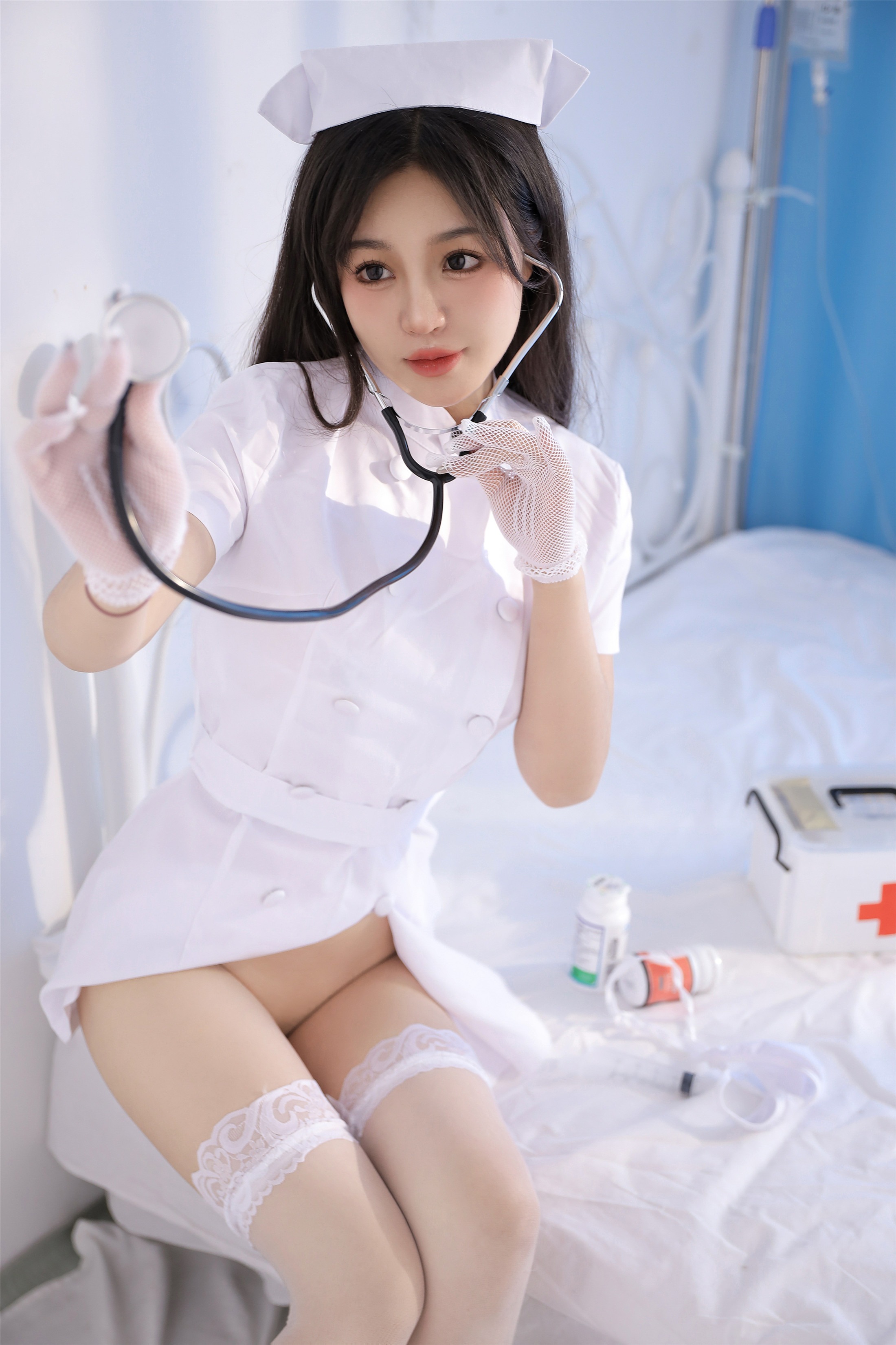 桃暖酱 – 护士小姐 60P(8)