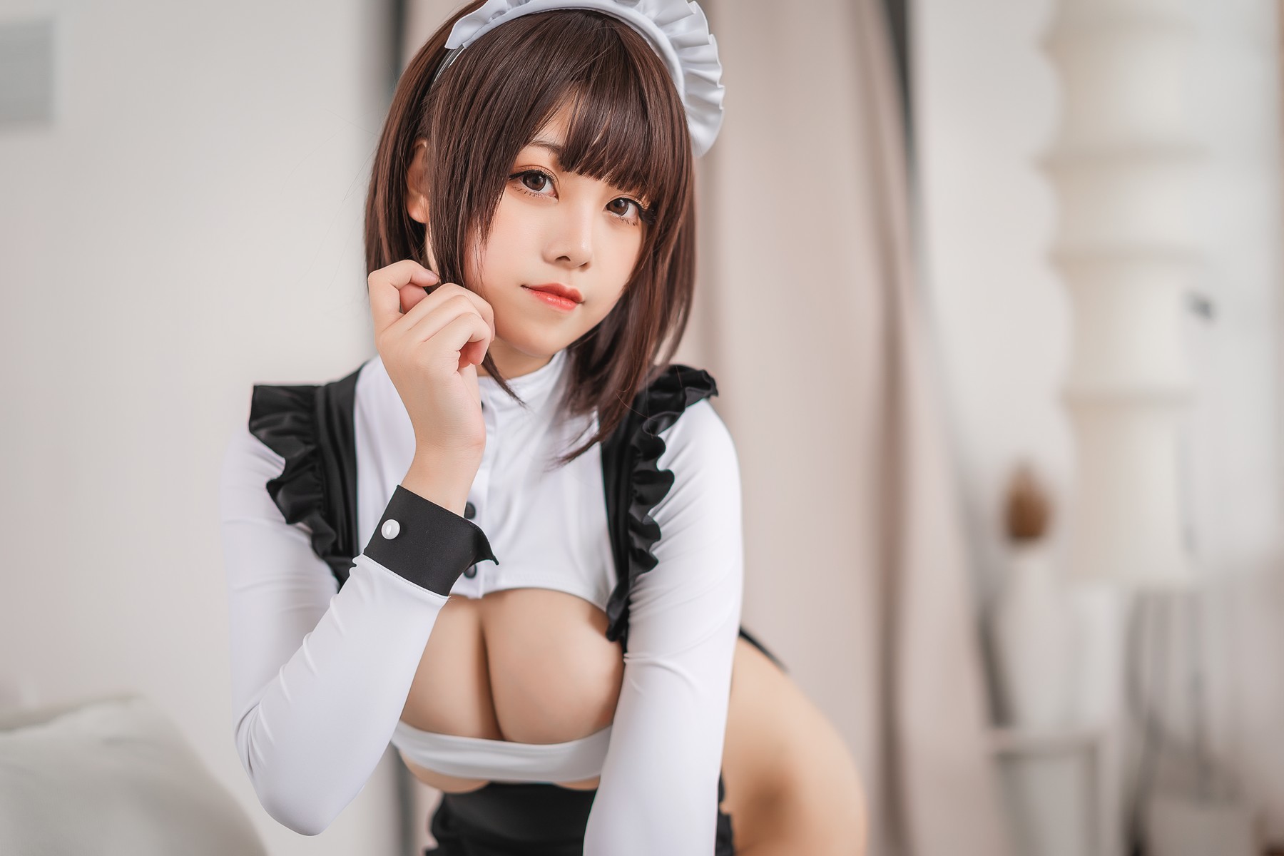 Cosplay 蜜汁猫裘 高叉女仆(32)