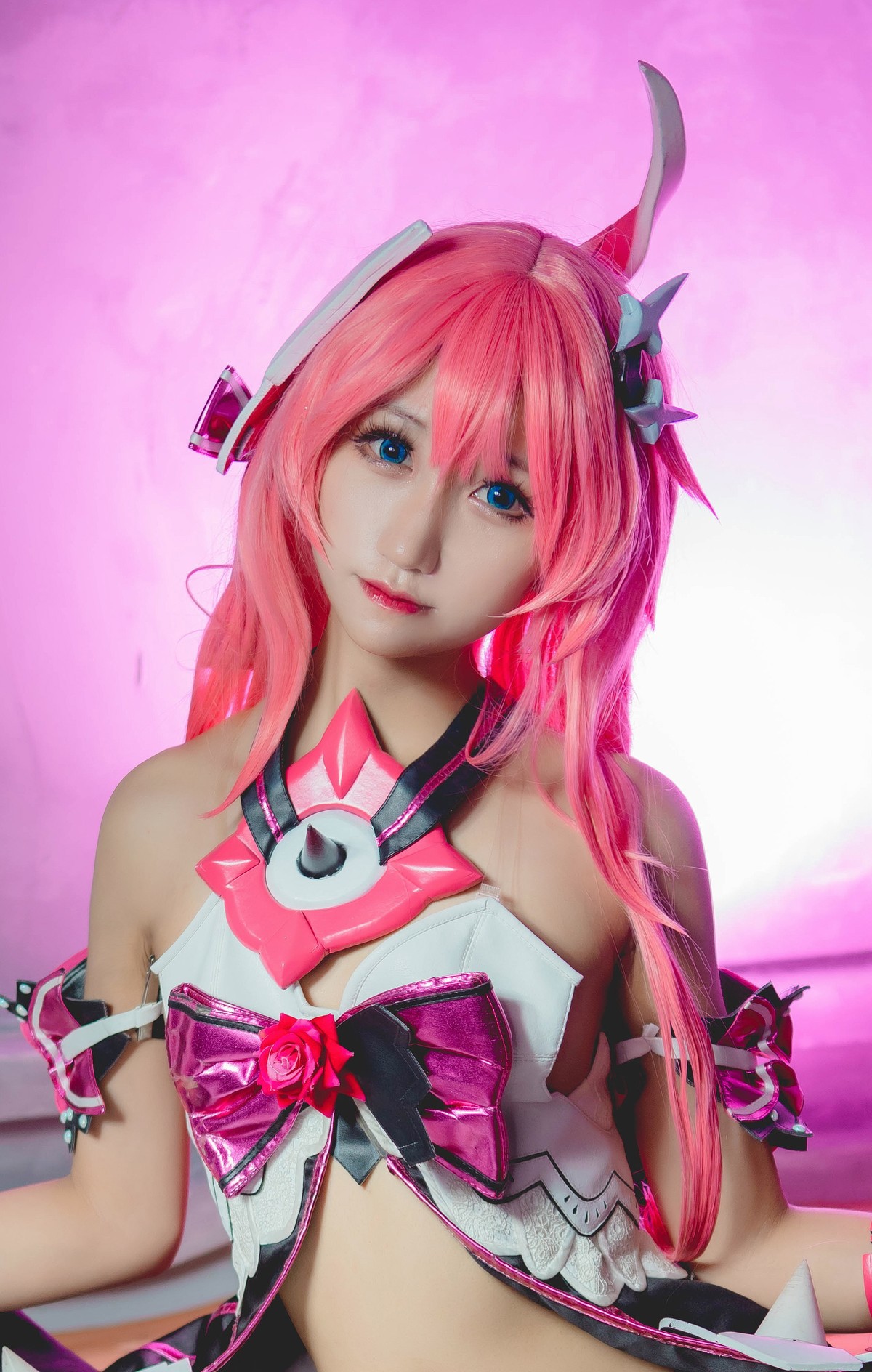 Cosplay KuukoW クー子 Rosalia-Honkai Impact(12)