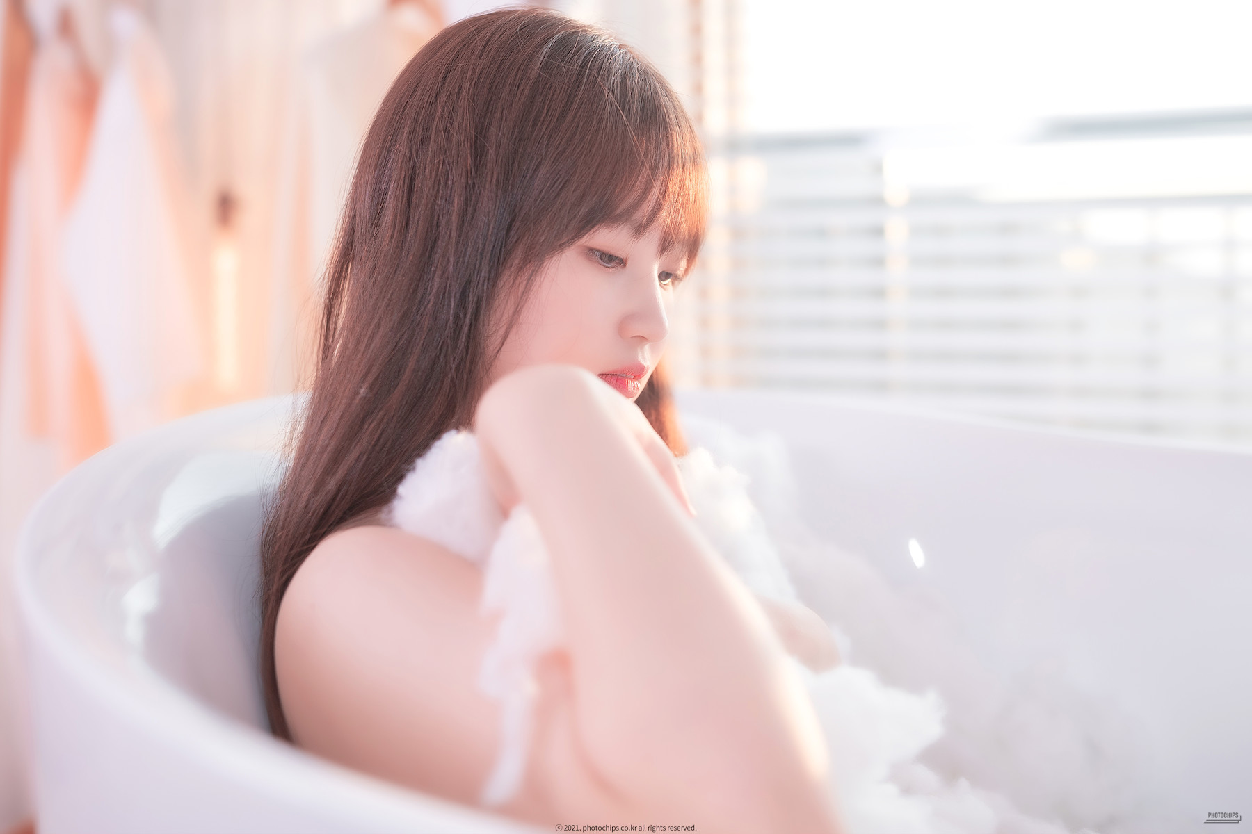 Sia 시아, [Photochips] Vol.111 Photobook Set.01(16)