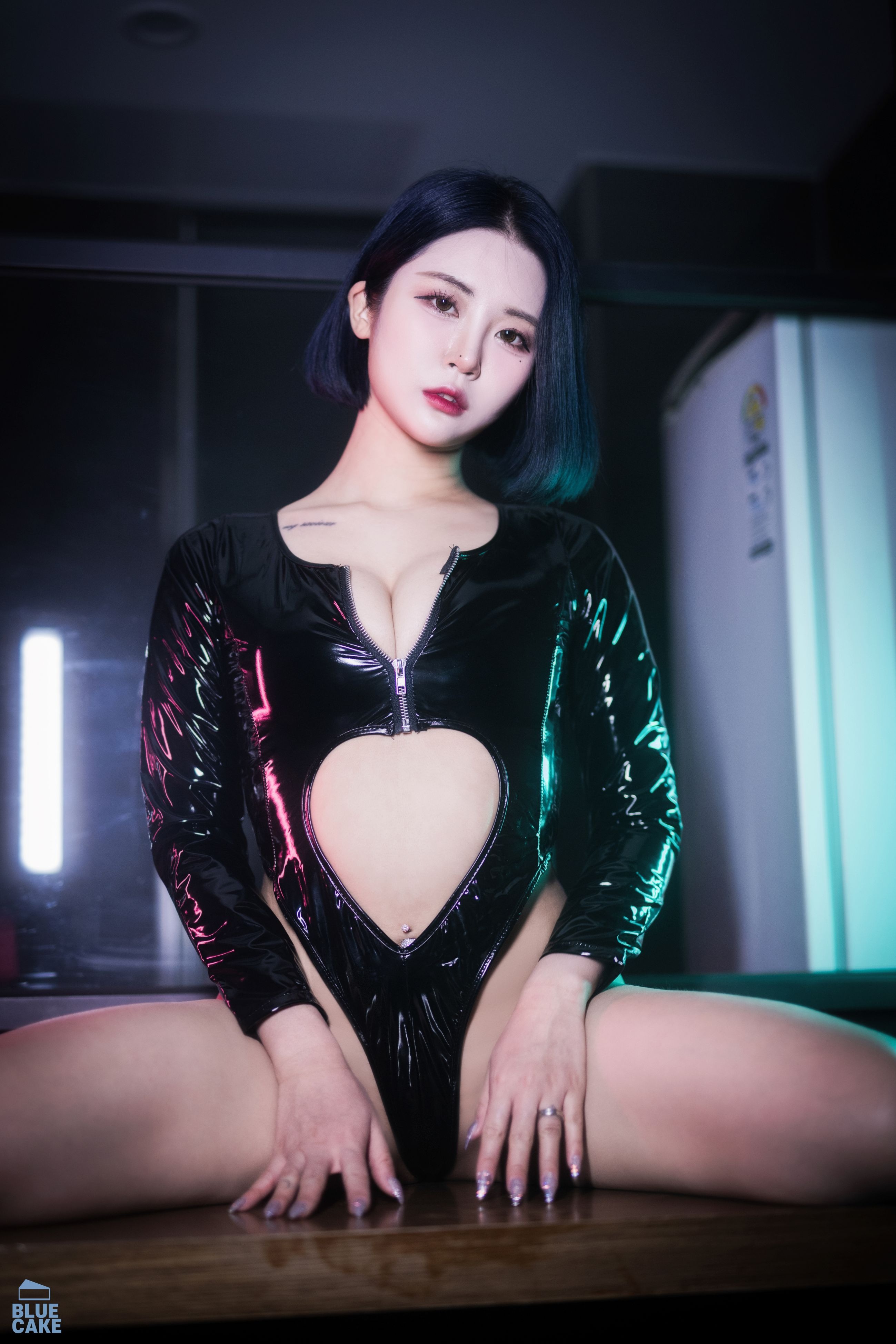 Bomi (보미) - [BLUECAKE] City of Night [76P-778MB](47)