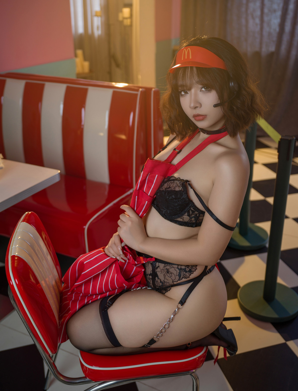 Cosplay Yuuhui玉汇 麦当劳的女服务员 Set.01(16)