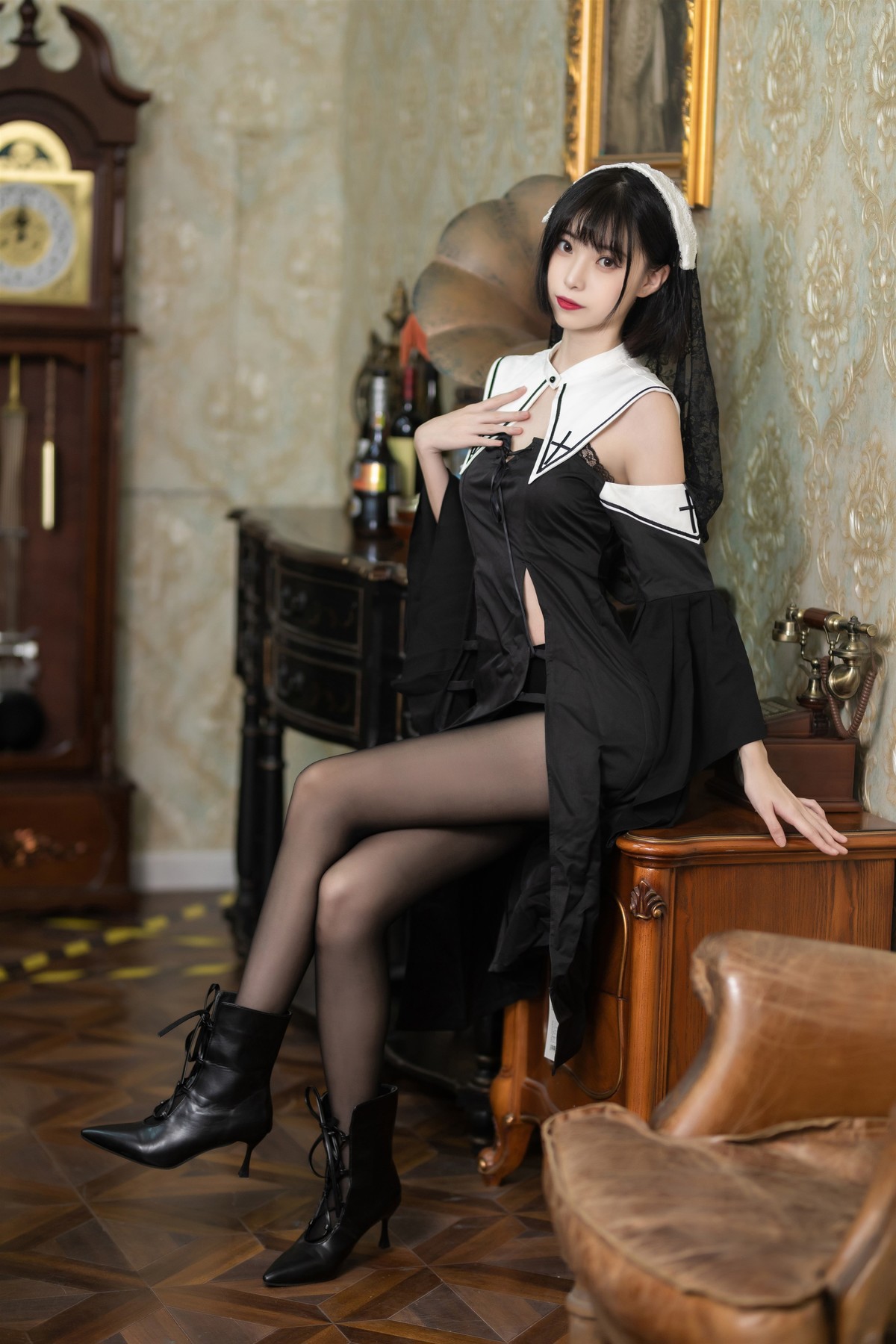 Cosplay 许岚 叁月life 暗黑修女(8)