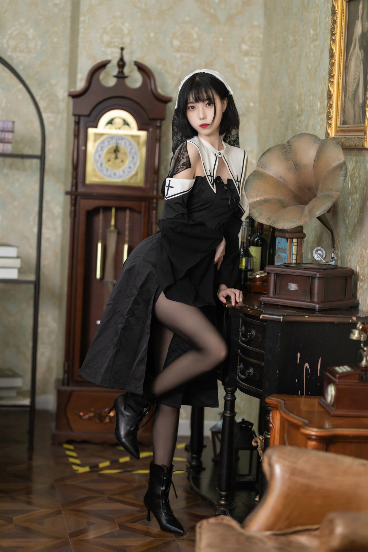 Cosplay 许岚 叁月life 暗黑修女(6)