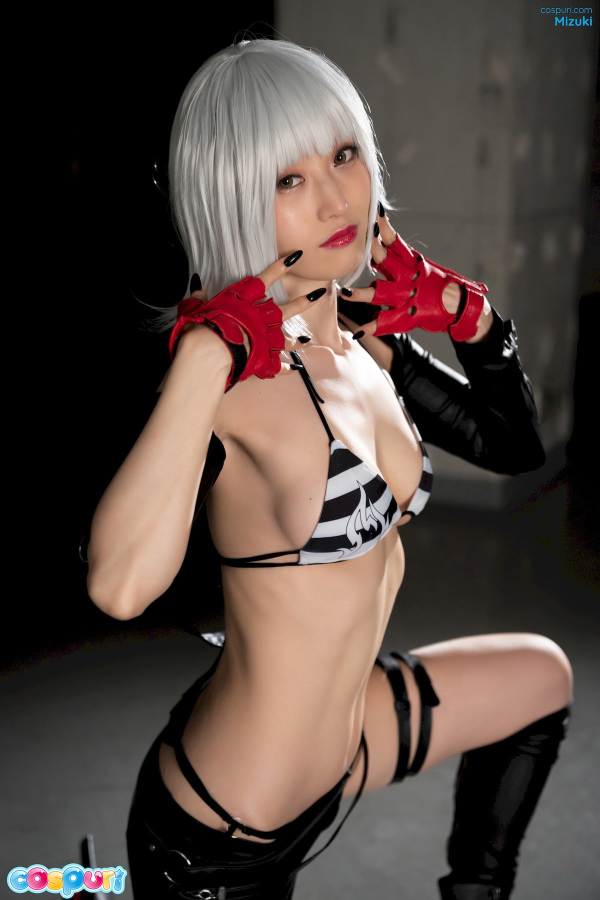 Mizuki Cospuri Jeanne dArc Leather(6)