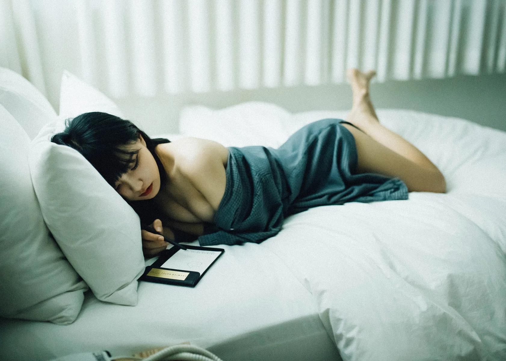 Jeong Jenny 정제니, [Moon Night Snap] The First Set.01(2)