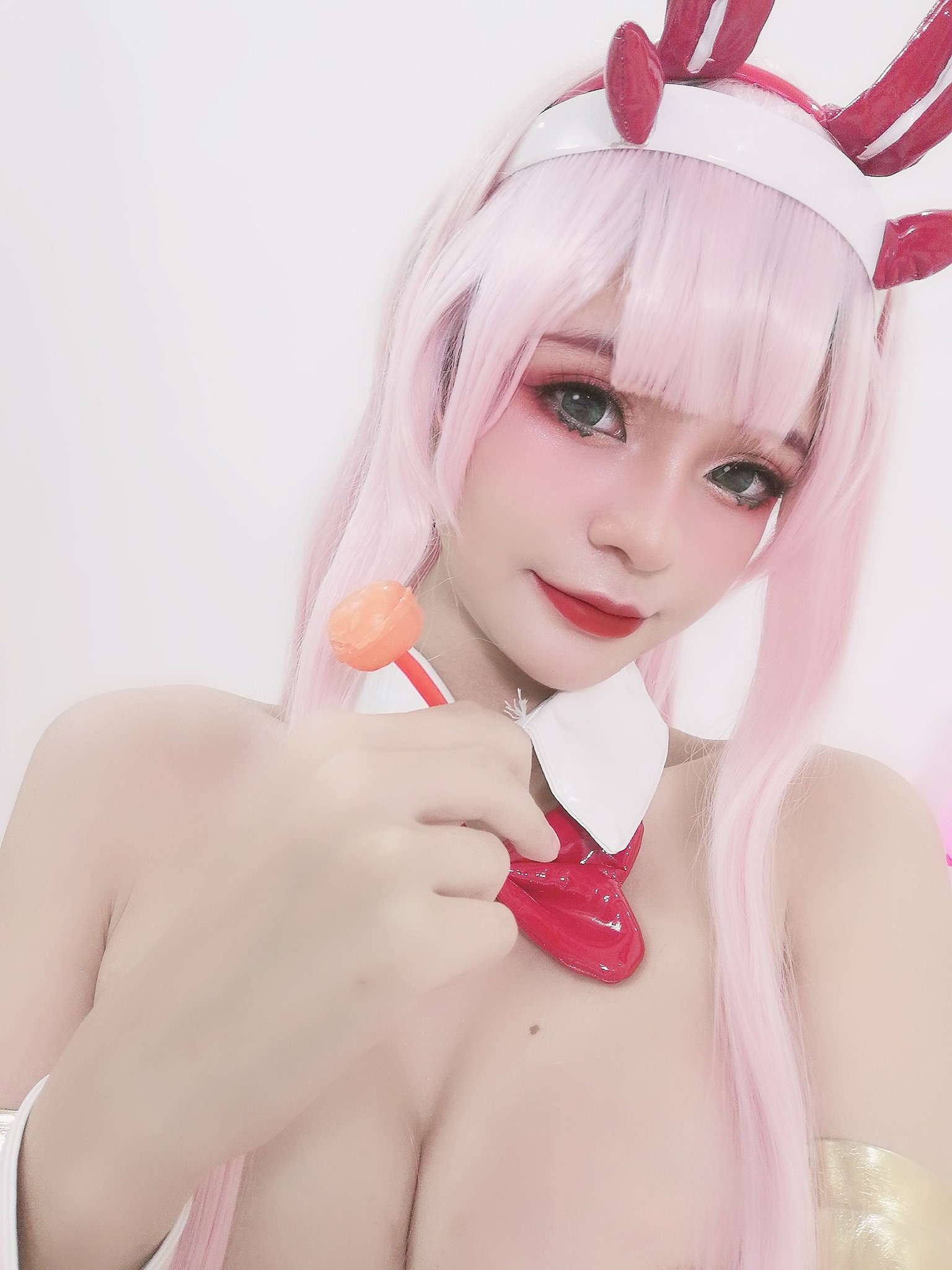 Azami - Zero Two Bunny(13)