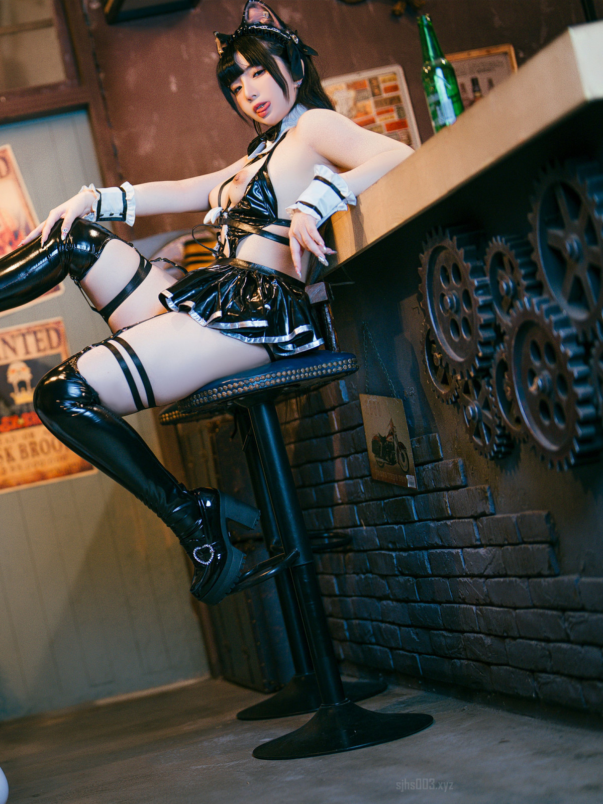 Cosplay 落落Raku Succubus Bar(37)