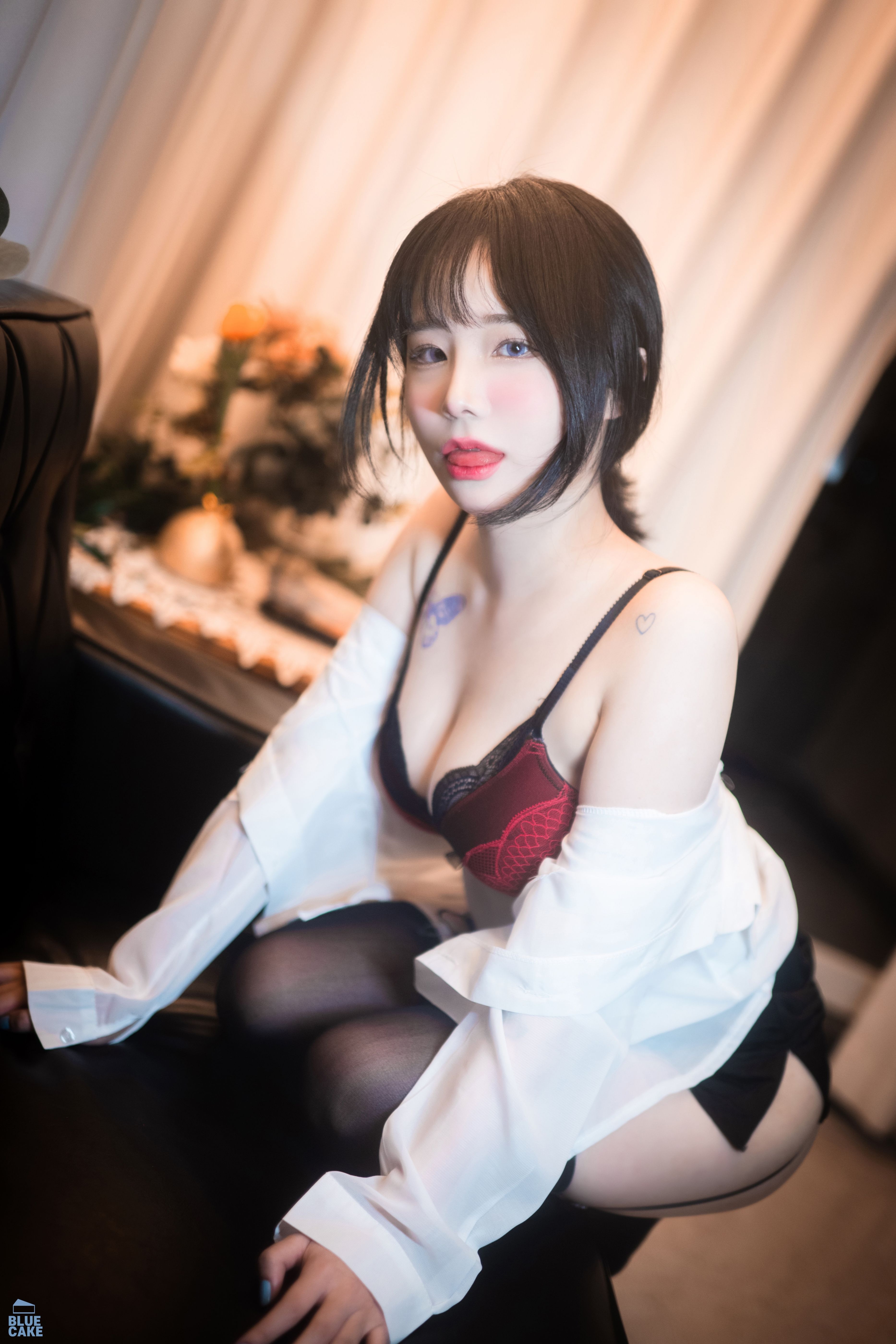 Yeji (예지) - [BLUECAKE] Cat Play [68P-934MB](10)