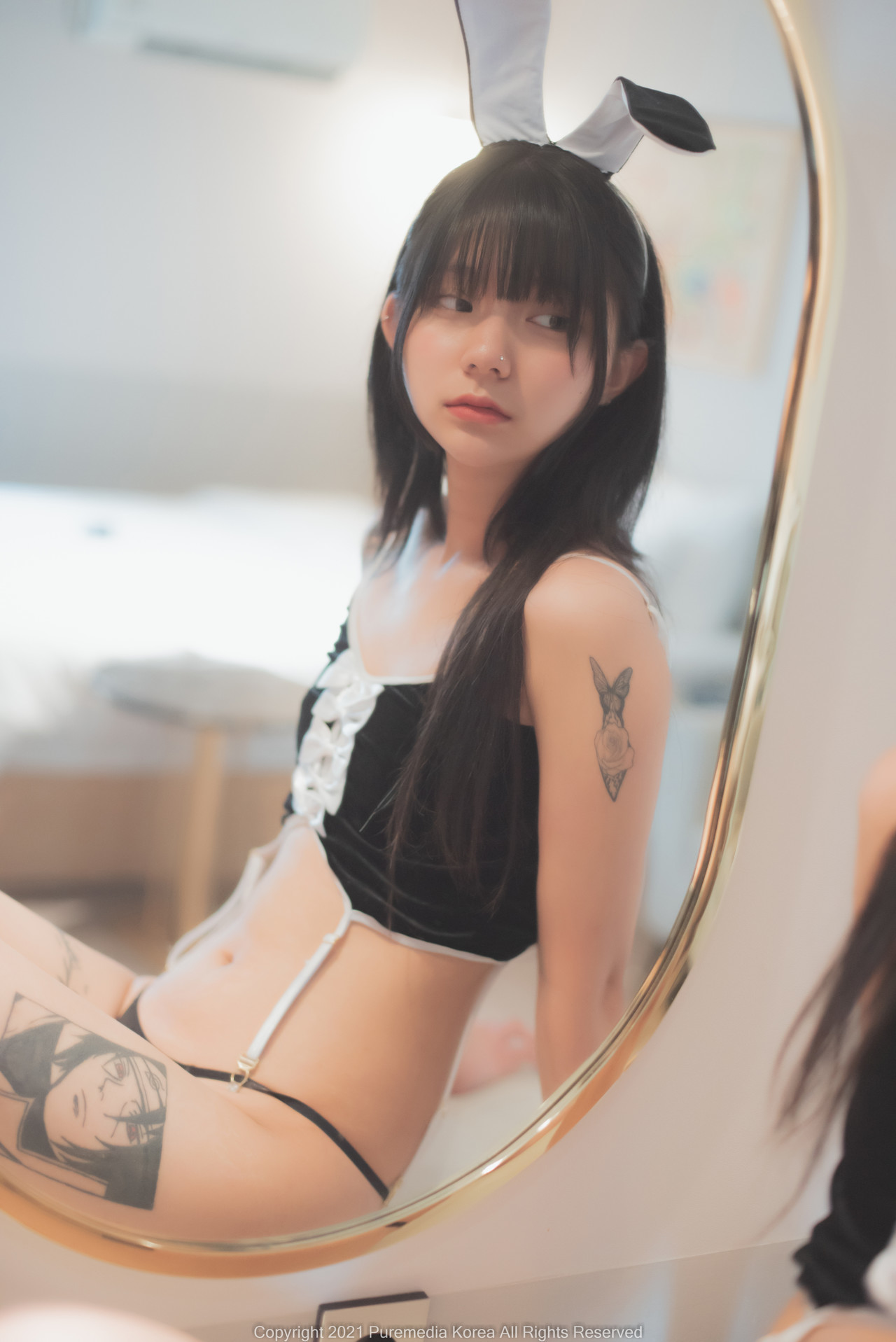 Hizzy 히지, [PURE MEDIA] Vol.117 누드 디지털화보 Set.02(22)