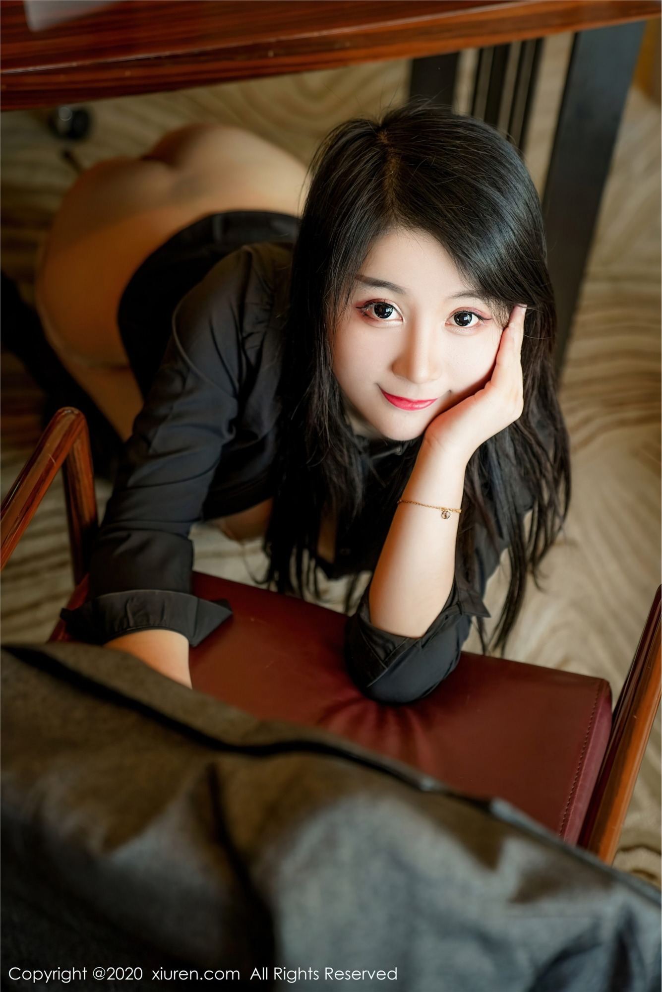 [XIUREN秀人网] 2020.10.09 Vol.2628 美七Mia(37)