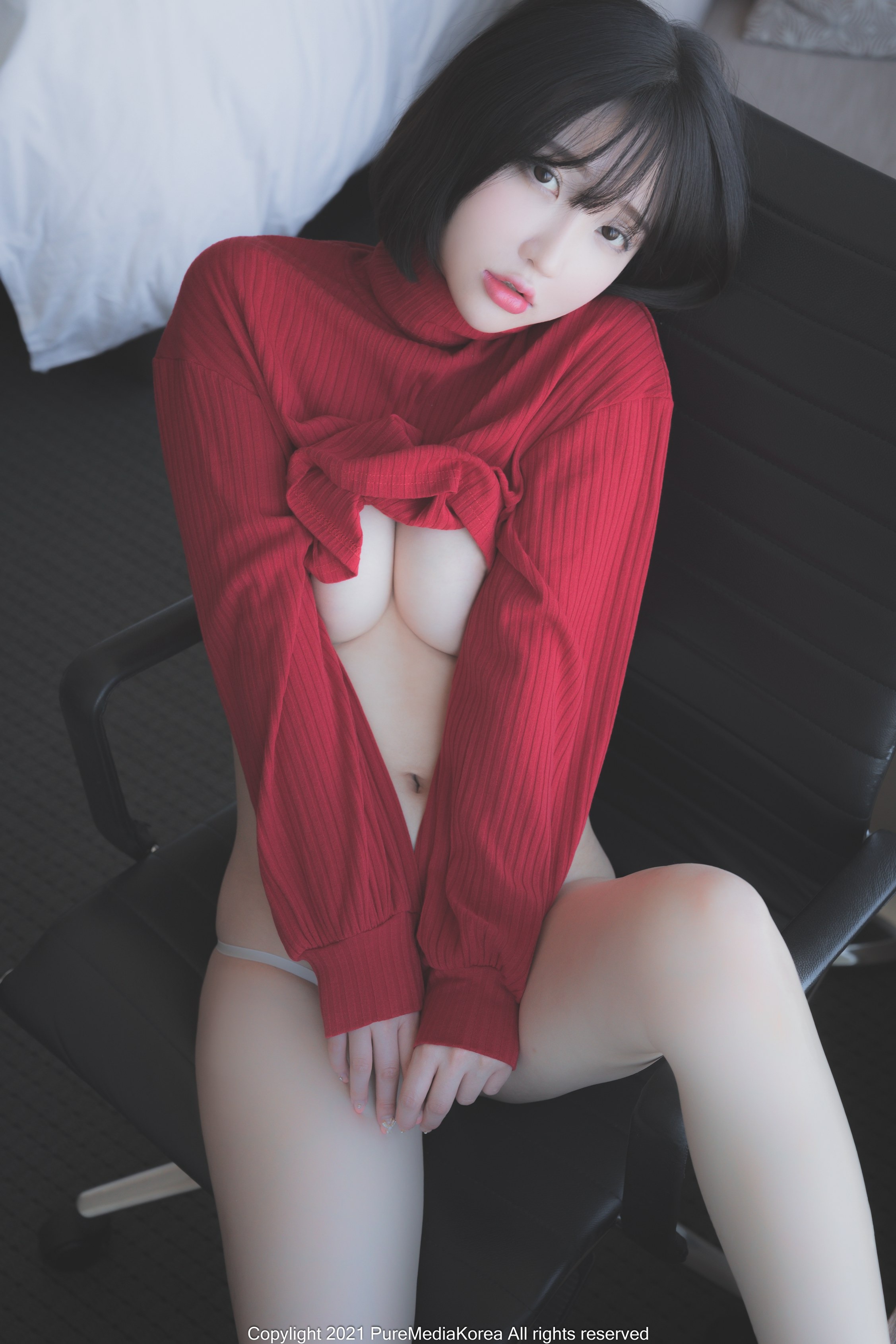 Pure Media Vol.070 Son Ye-Eun (손예은)  72P(23)