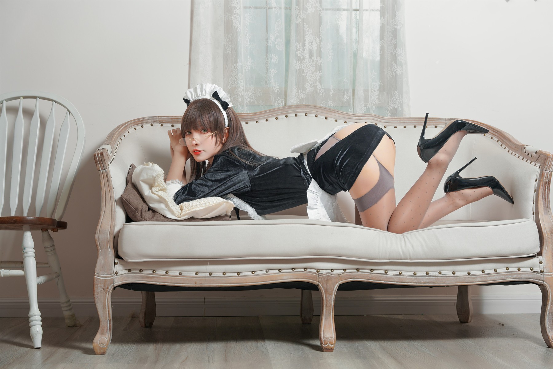 Cosplay 薇薇weiwei 丝绒女仆(4)