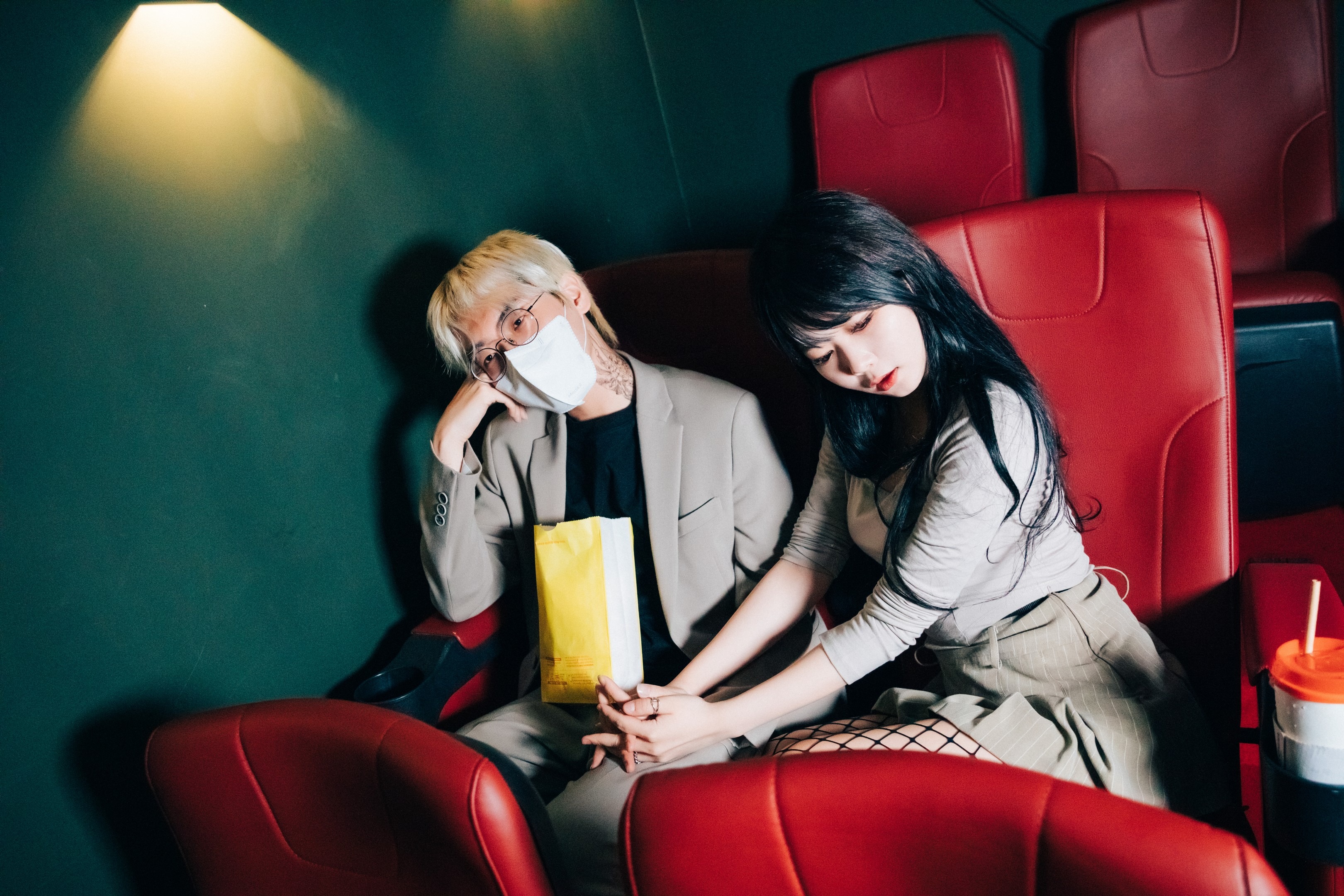 [LOOZY] Zia – xxx in the theater S.Ver(56)