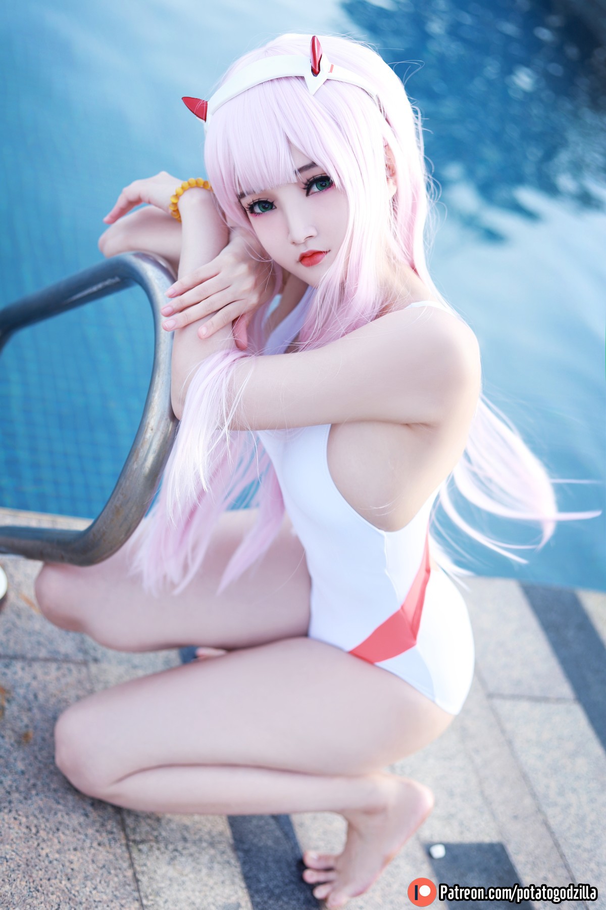 Cosplay Potato Godzilla Zero Two Swimsuit(20)