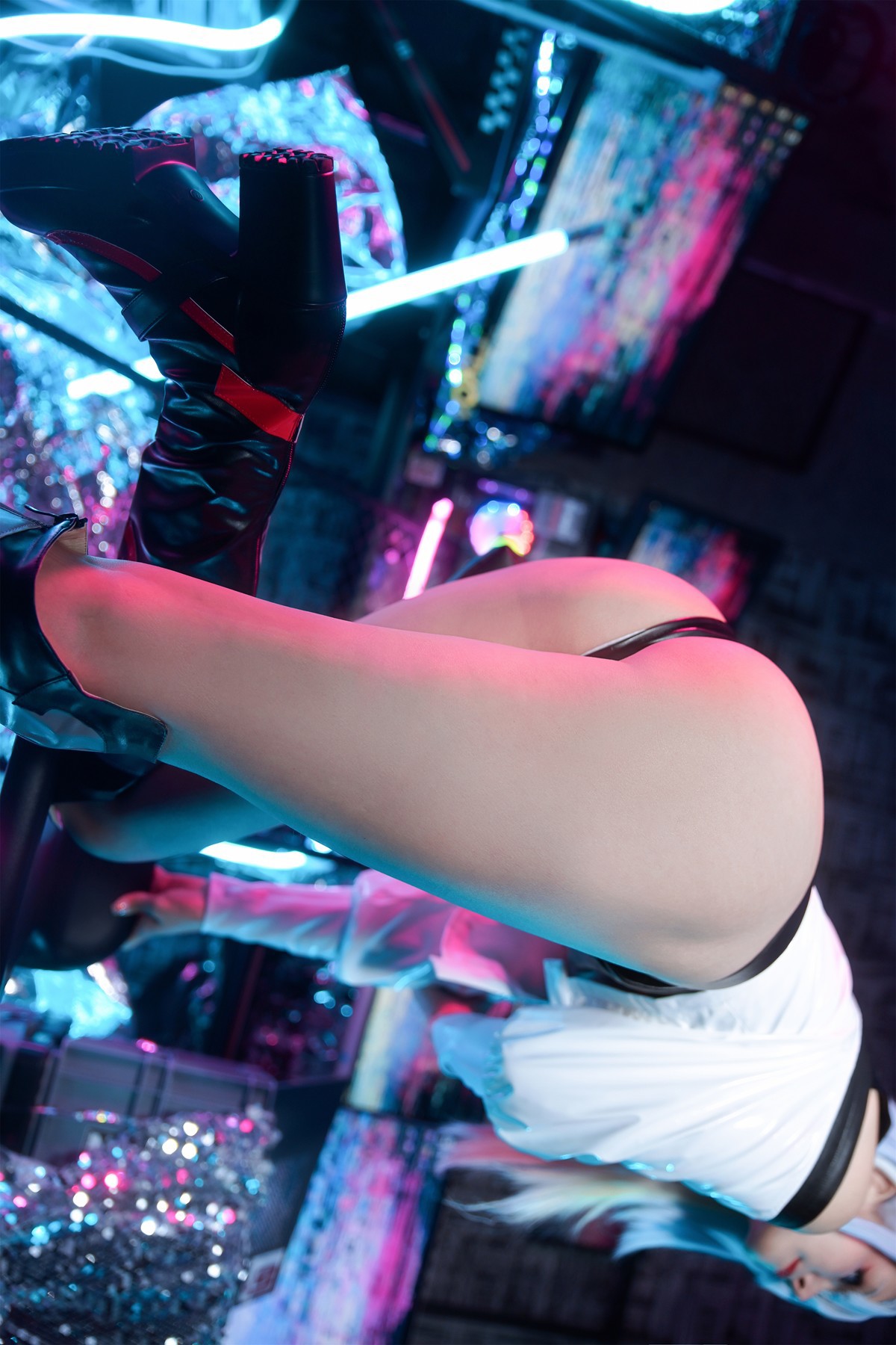 Cosplay 鹿八岁 赛博朋克：边缘行者 露西(11)