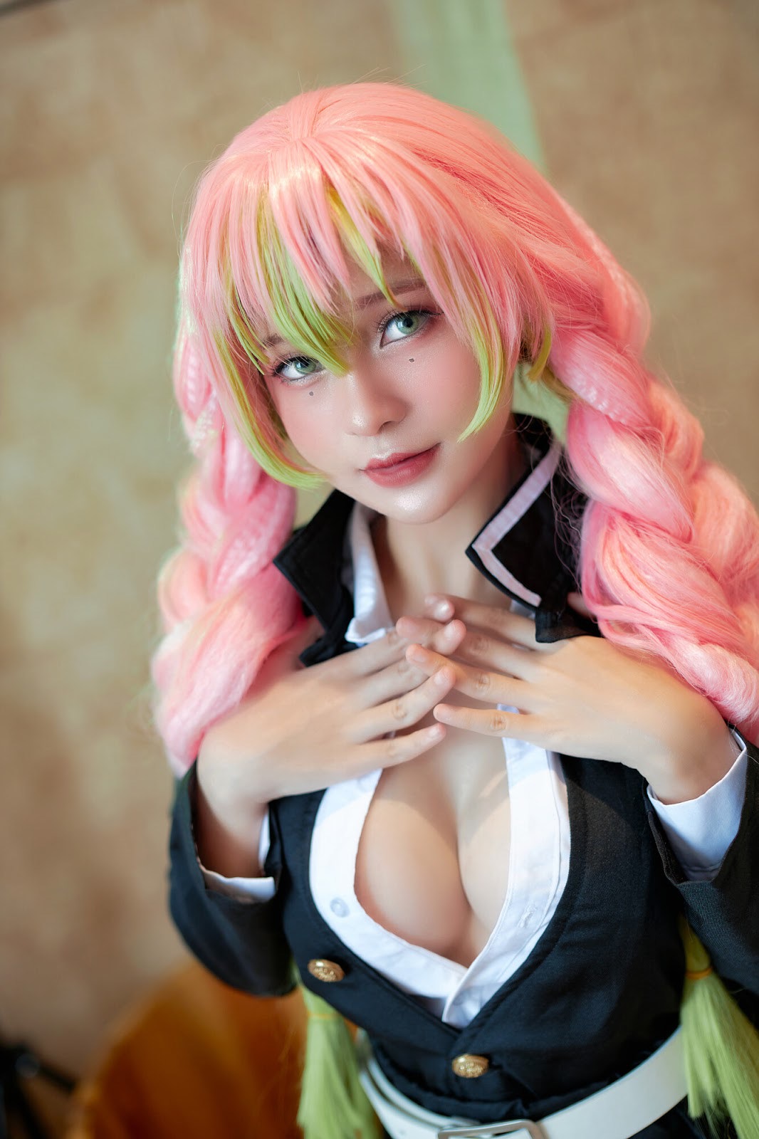 Cosplay Azami ( Mitsuri Kanroji &#8211; Kimetsu no Yaiba )(2)