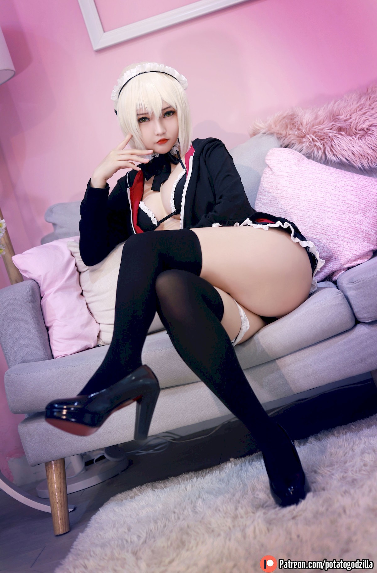 Potato Godzilla Cosplay セイバーオルタ メイド Ver.(12)