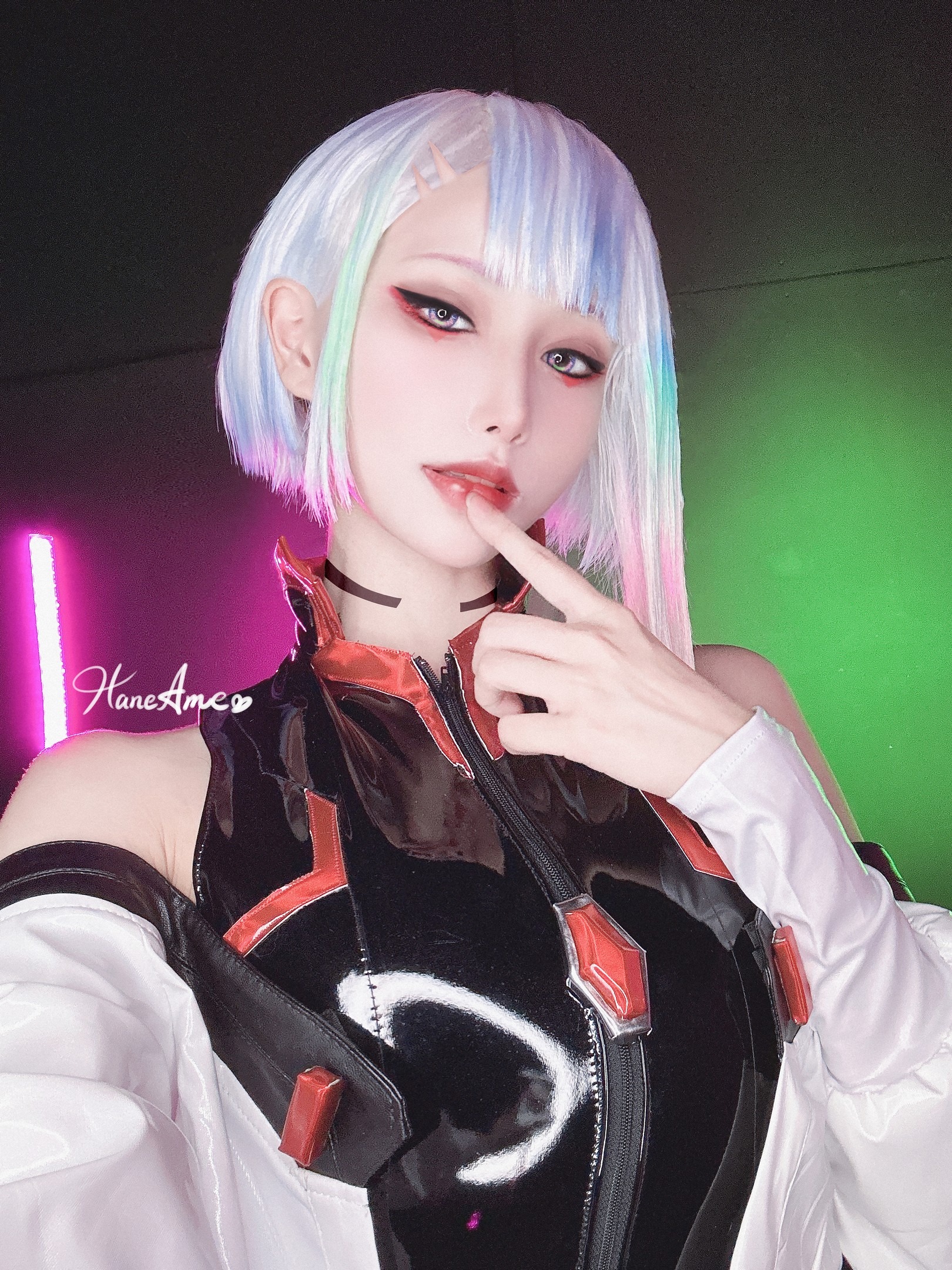 Hane Ame 雨波写真 – Cyberpunk Lucy(31)