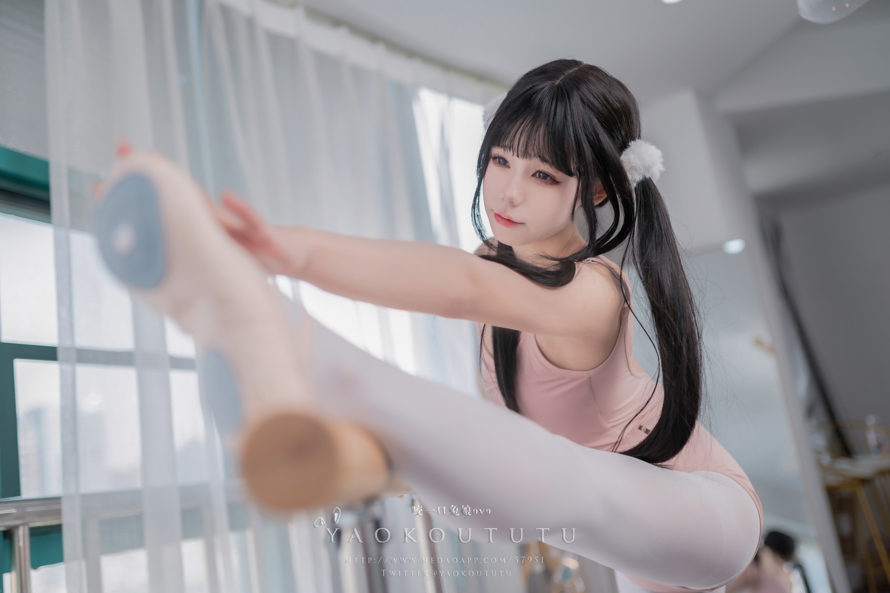 Cosplay 黏黏团子兔 来不及的舞蹈课(2)