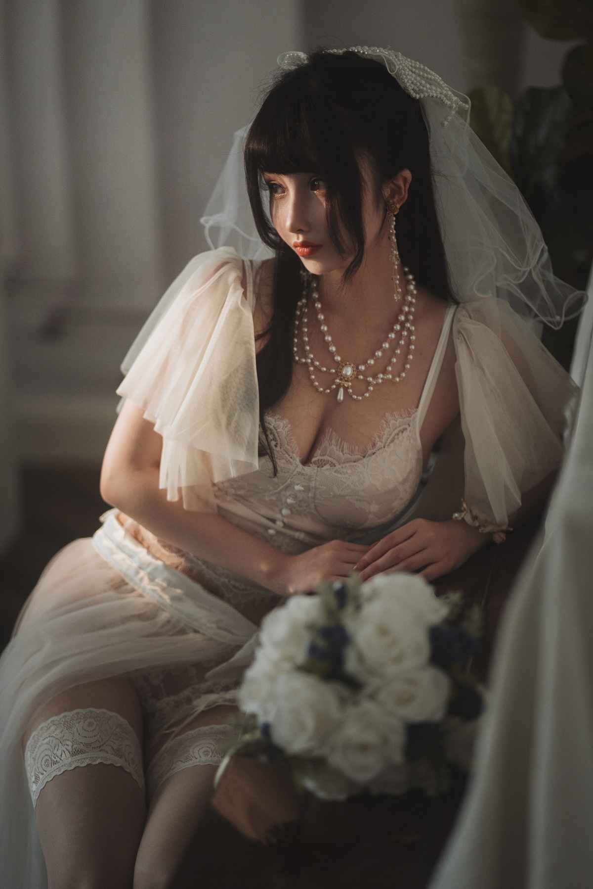 [Rioko凉凉子] 透明婚纱(8)