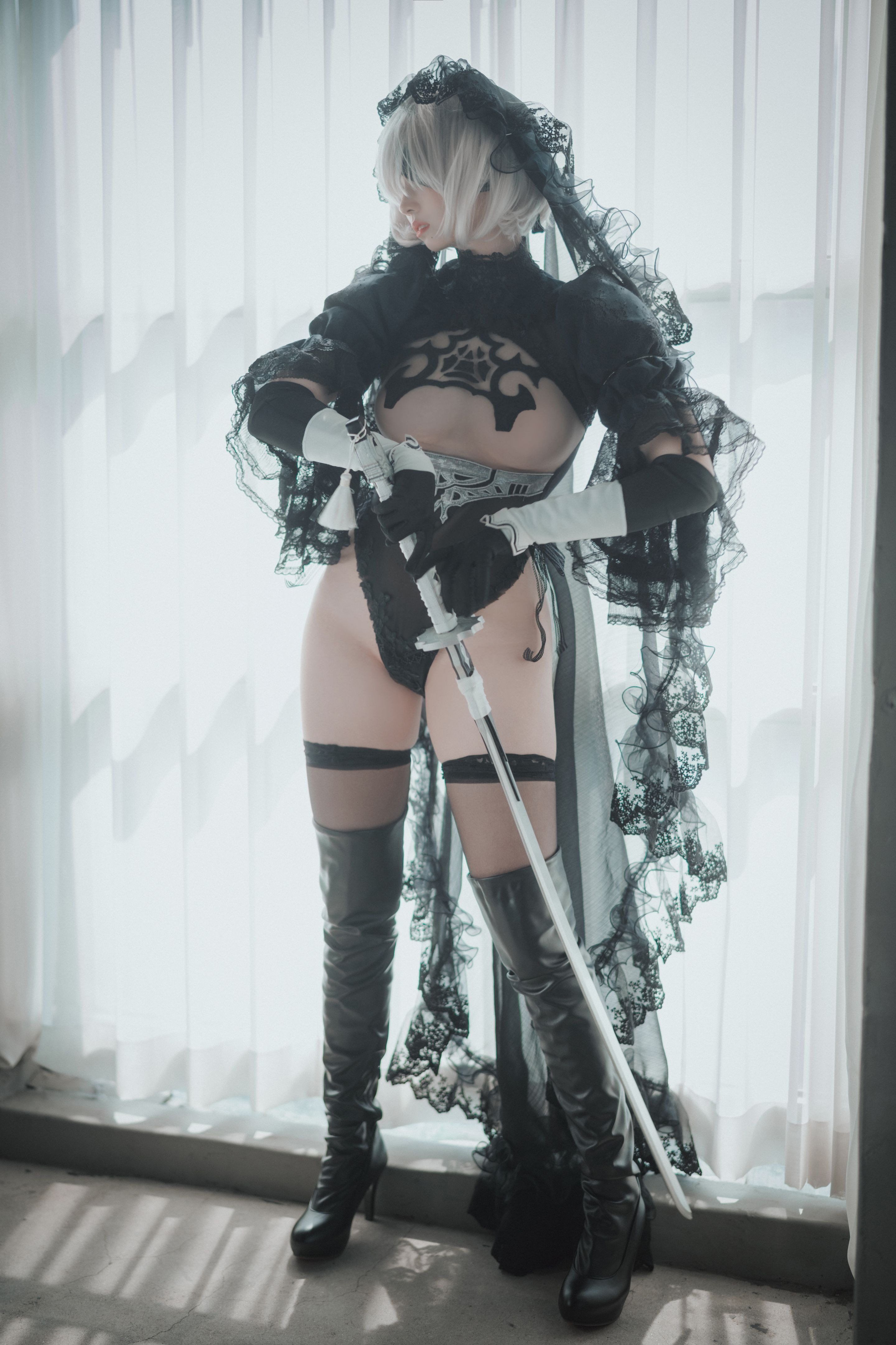 DJAWA Photo - Bambi (밤비) - La Rose NoirE 2B(43)