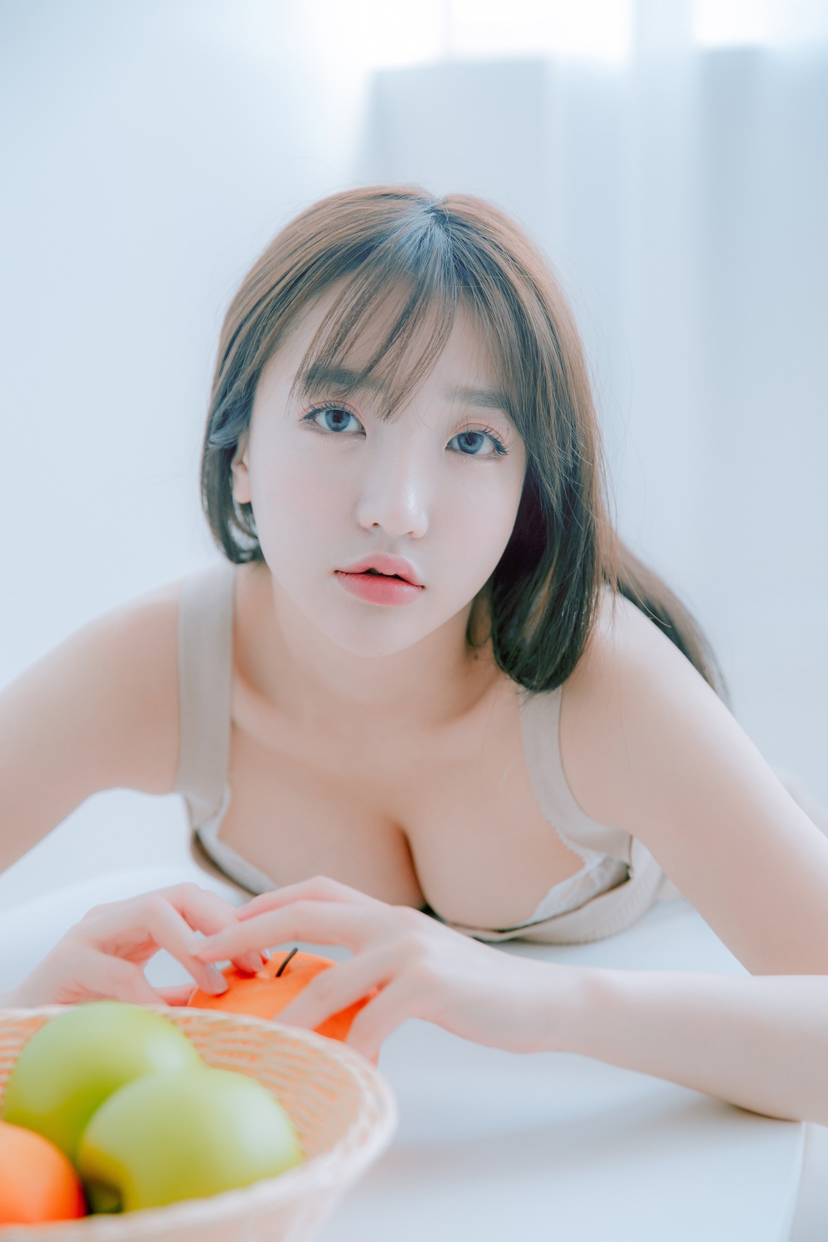 Son Yeeun 손예은, [JOApictures] Son Ye-Eun (손예은) x JOA 20. APR Vol.1 &#8211; Set.01(38)