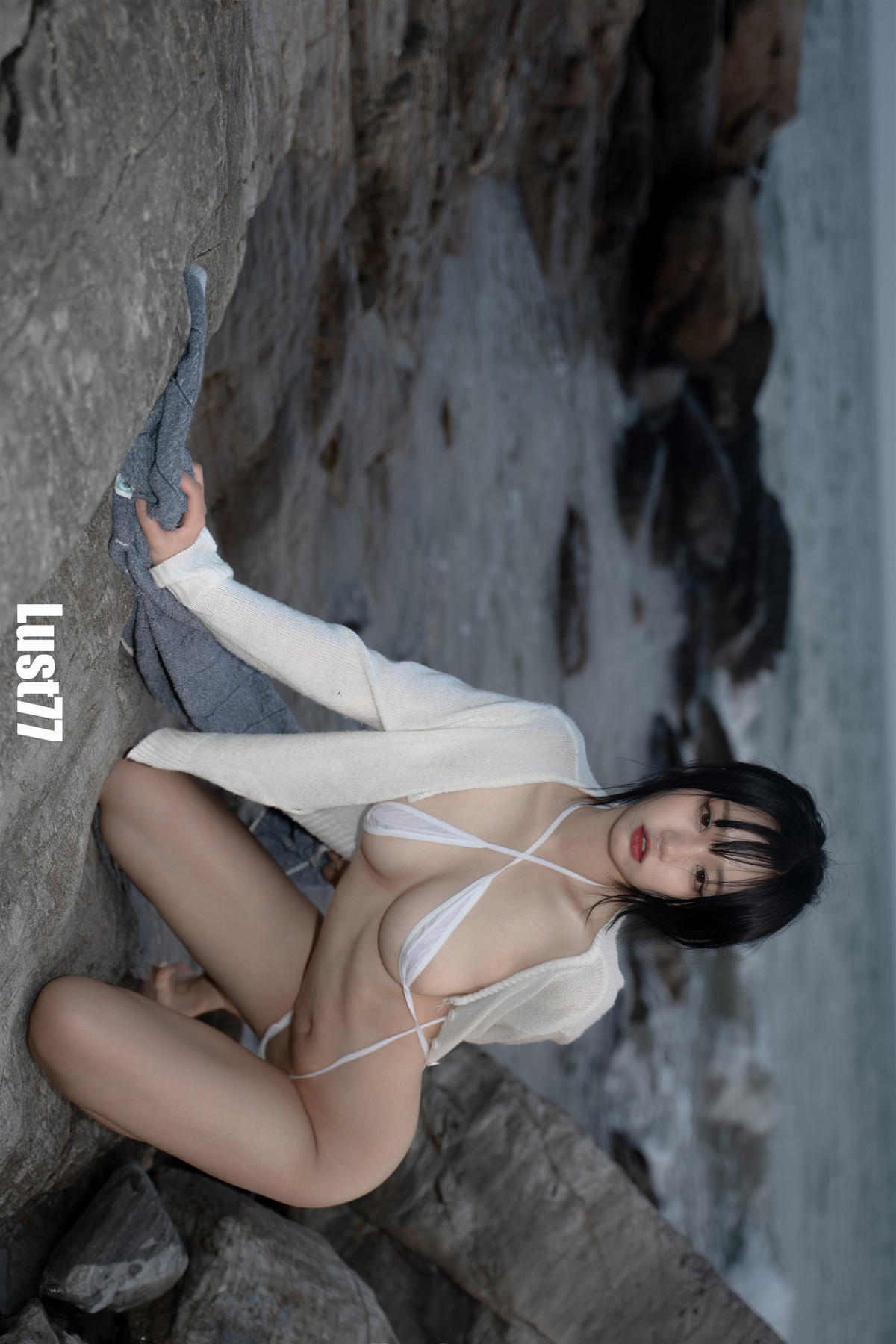 Cosplay 柒柒要乖哦 礁石海岸 Rocky Coast(20)