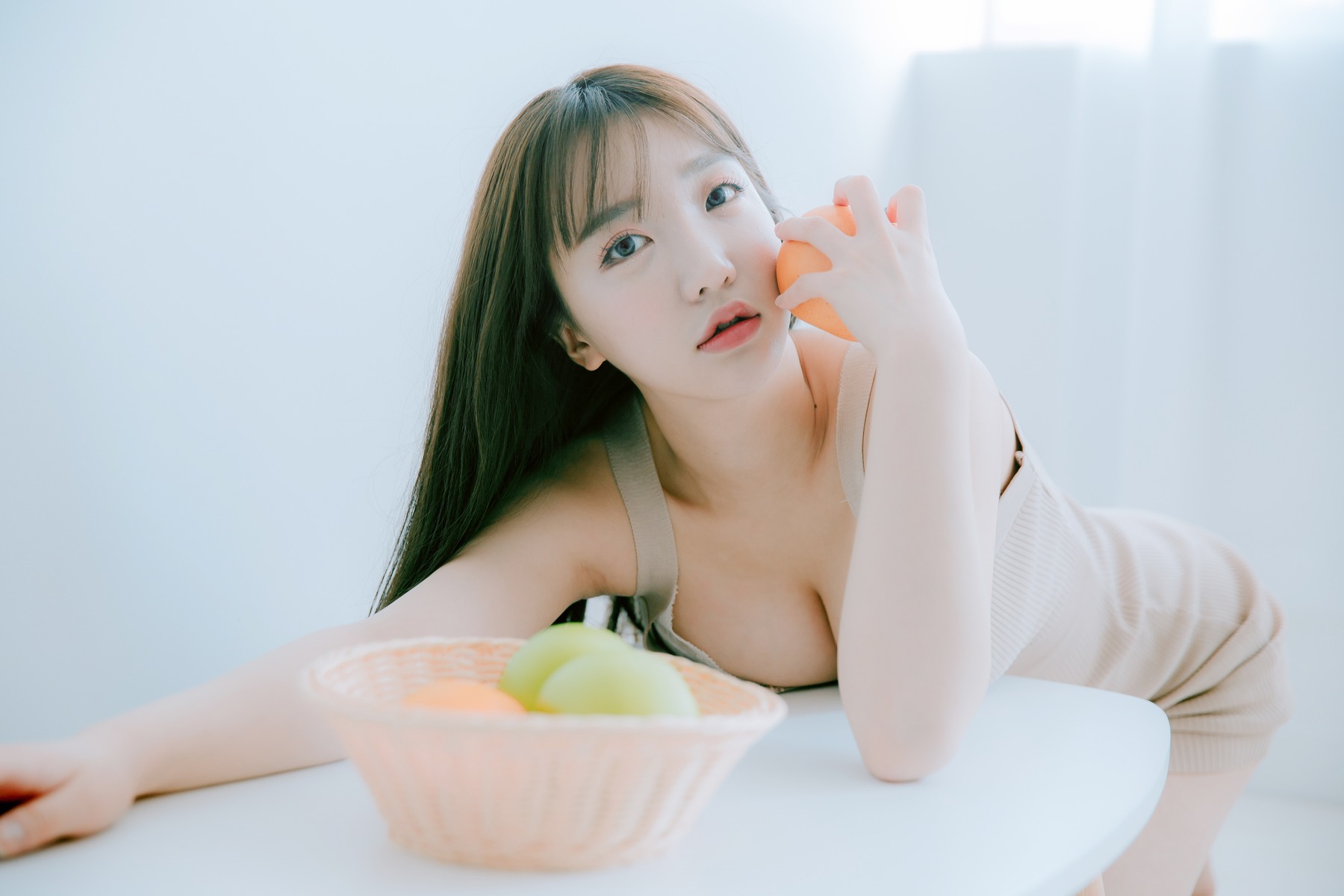 Son Yeeun 손예은, [JOApictures] Son Ye-Eun (손예은) x JOA 20. APR Vol.1 &#8211; Set.01(28)