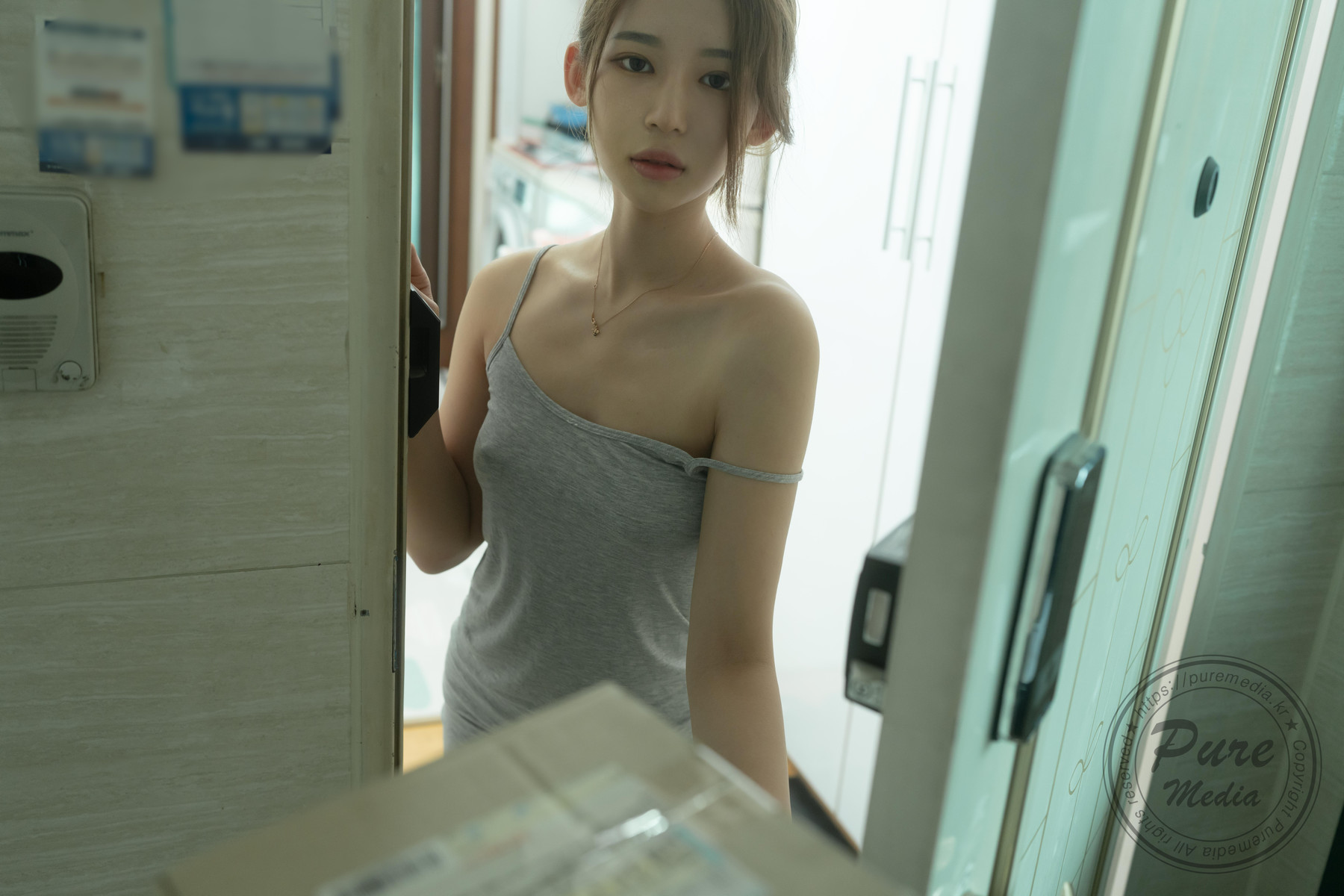 Yeha 예하, [PURE MEDIA] Vol.249 Bad Delivery Guy and New Wife Set.02(14)