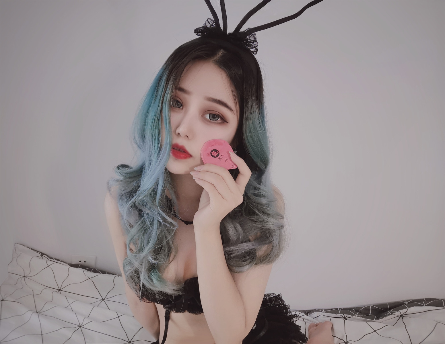 Cosplay eloise软软 小粉盒黑兔子(2)