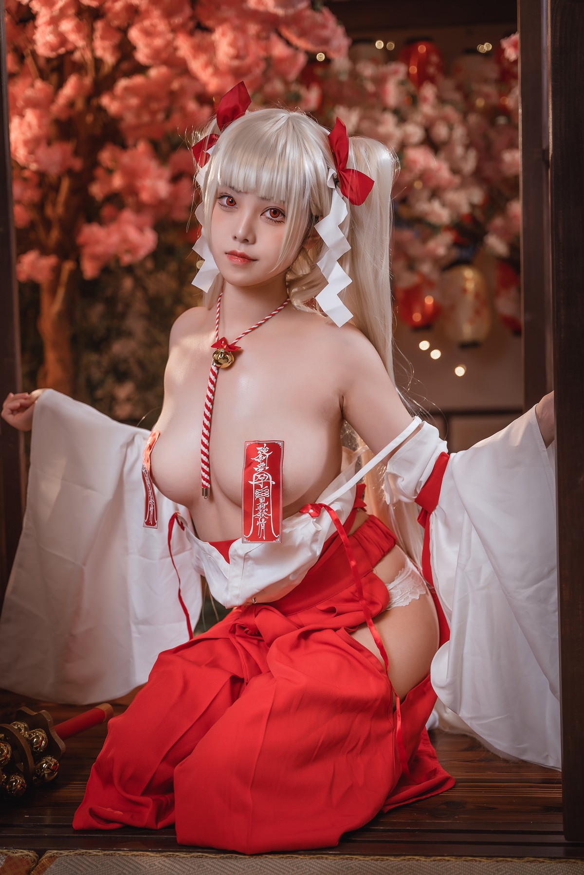 蜜汁猫裘 Cosplay 可畏巫女(13)