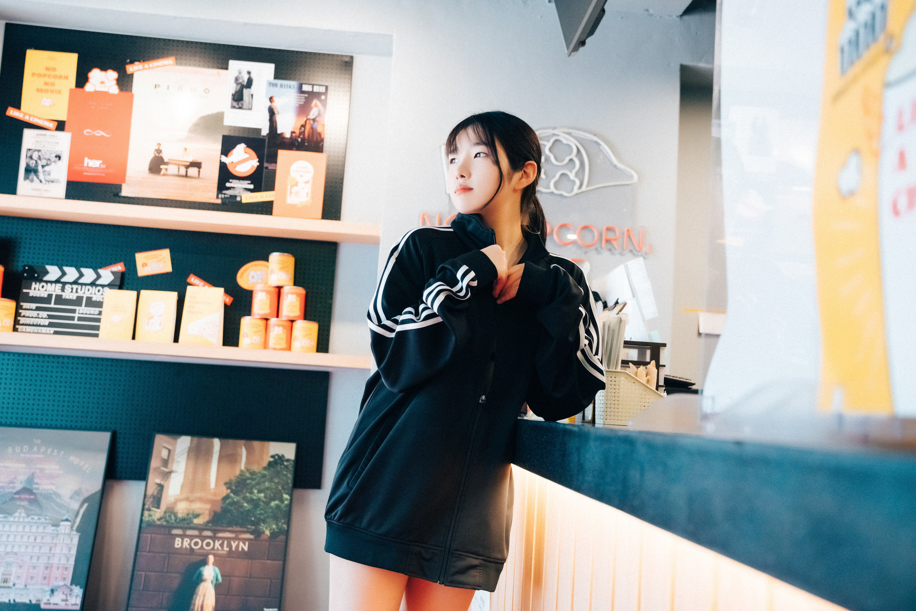 Sonson 손손, [Loozy] Cinema Girl (+S.Ver) Set.01(8)