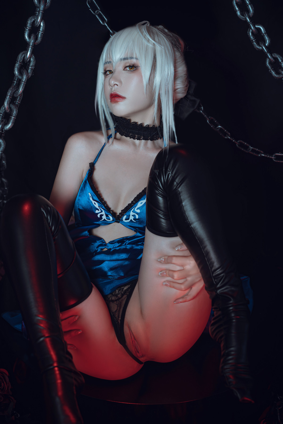 爆机少女喵小吉 Cosplay 黑呆 Saber Alter(18)