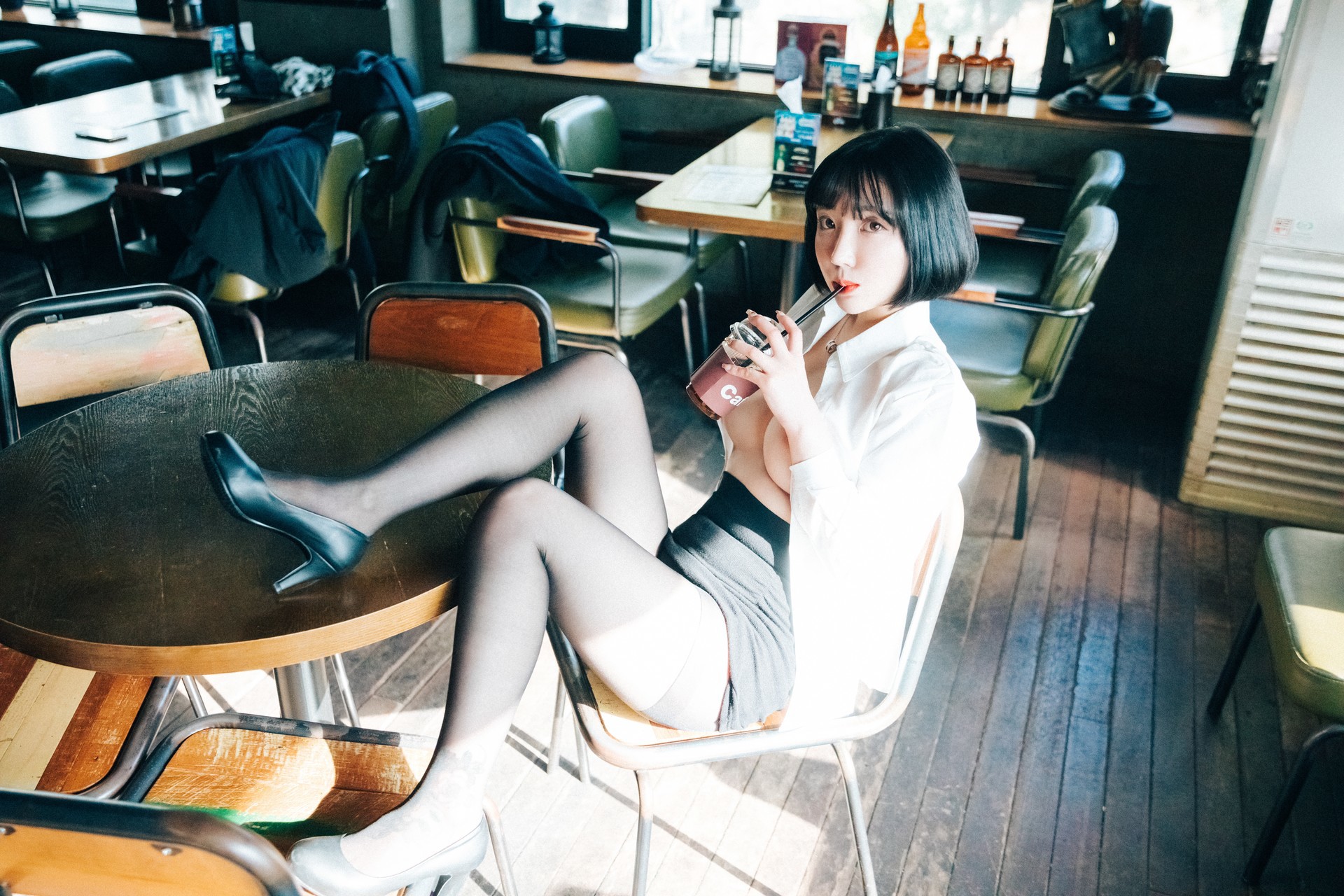 Son Yeeun 손예은, [Loozy] Tainted Love Bar Set.01(44)