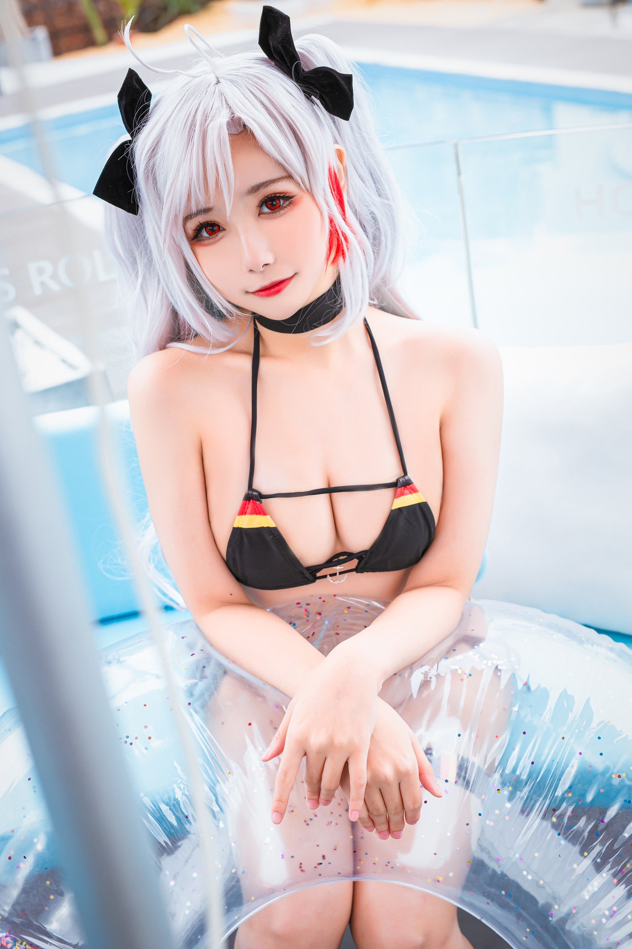 [Momoko葵葵] Prinz Eugen 欧根亲王 Bikini 水着(16)