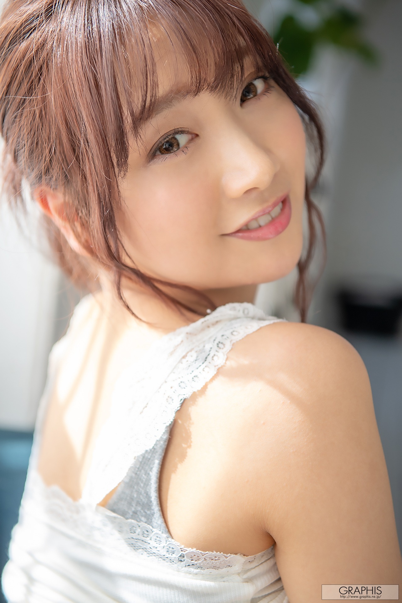 [Graphis] Gals - Anna Kami 加美杏奈 『 Angel Smile 』146P(58)