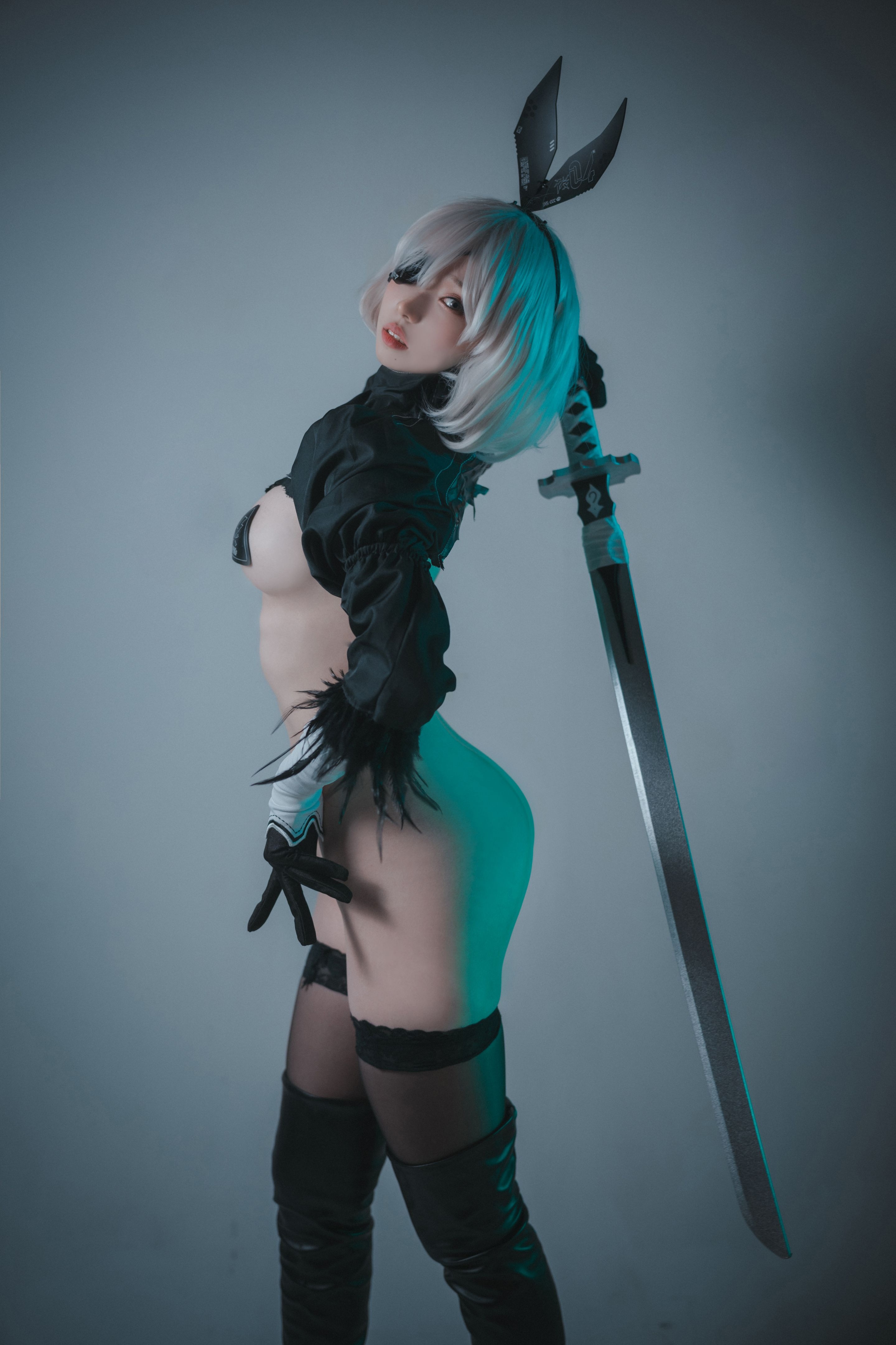 DJAWA Photo - Bambi (밤비) - La Rose NoirE 2B-2(66)