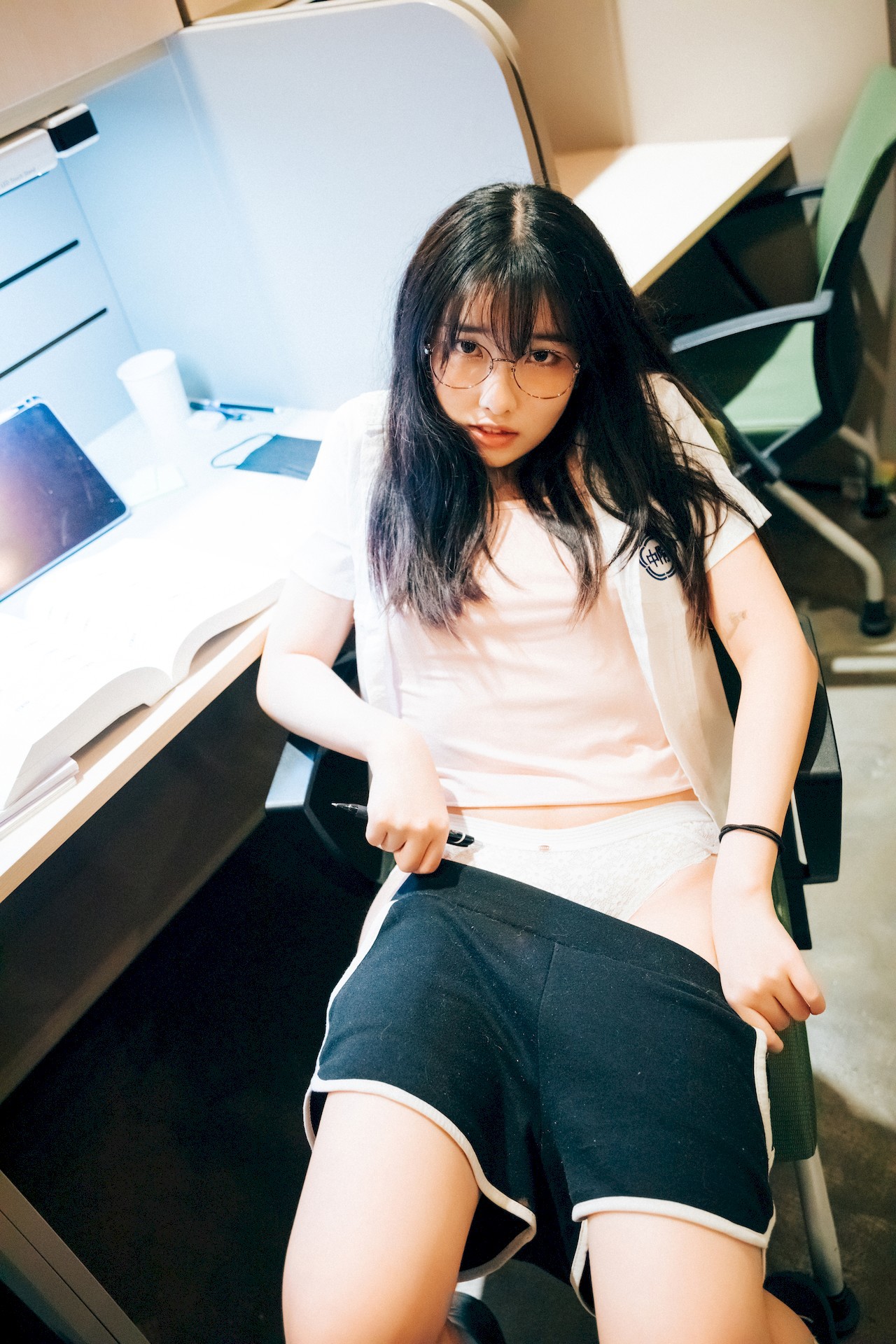 Sonson 손손, [Loozy] Reading Room Set.01(36)