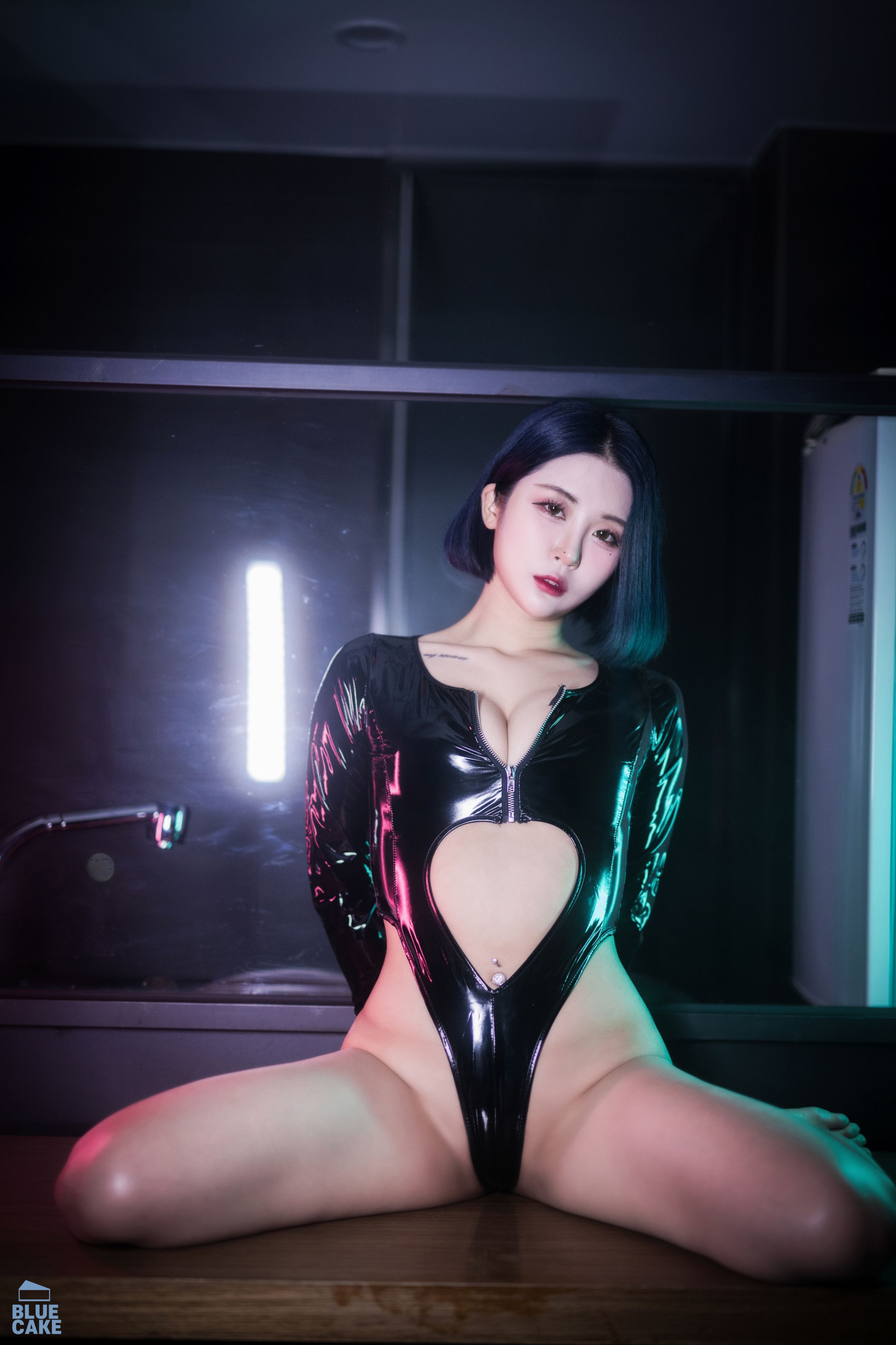 Bomi (보미) - [BLUECAKE] City of Night [76P-778MB](48)