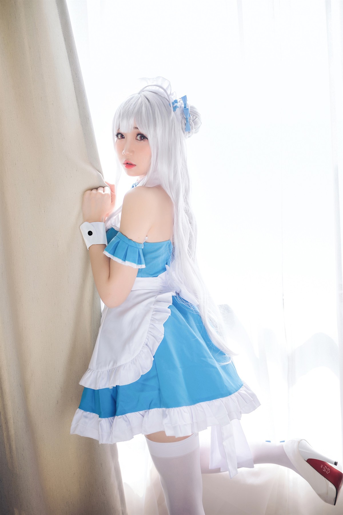 焖焖碳 Cosplay 小天鹅女仆(6)