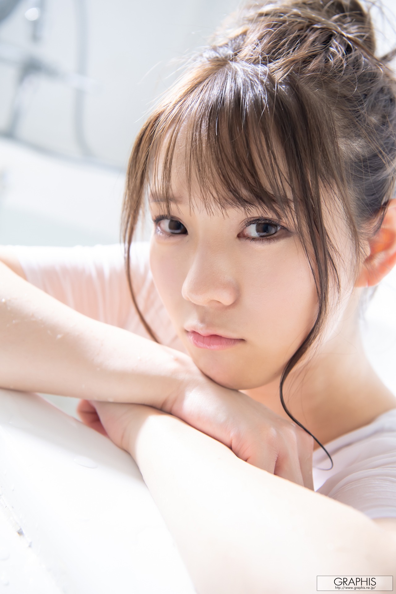 [Graphis] First Gravure – Uta Hayano はやのうた 141P(107)