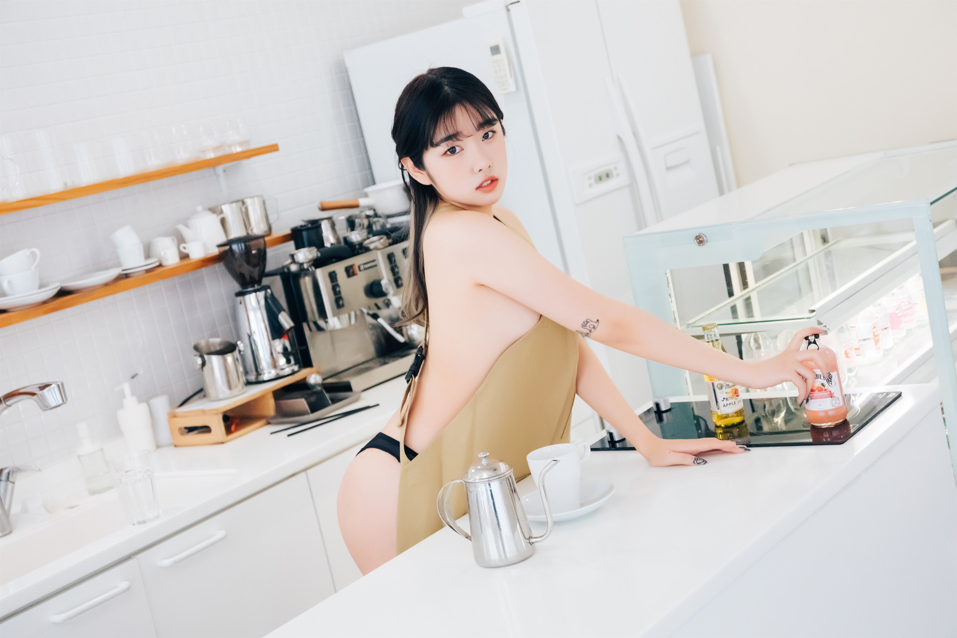 Sonson 손손, [Loozy] Nude Apron Set.02(19)