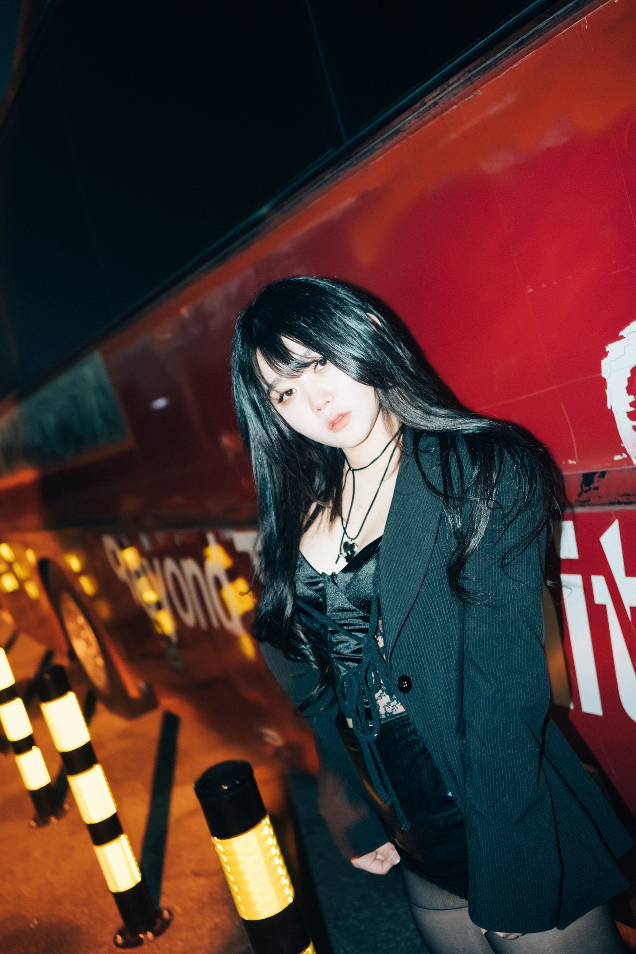 ZIA.Kwon 권지아, [Loozy] XXX At Night Road Set.01(7)