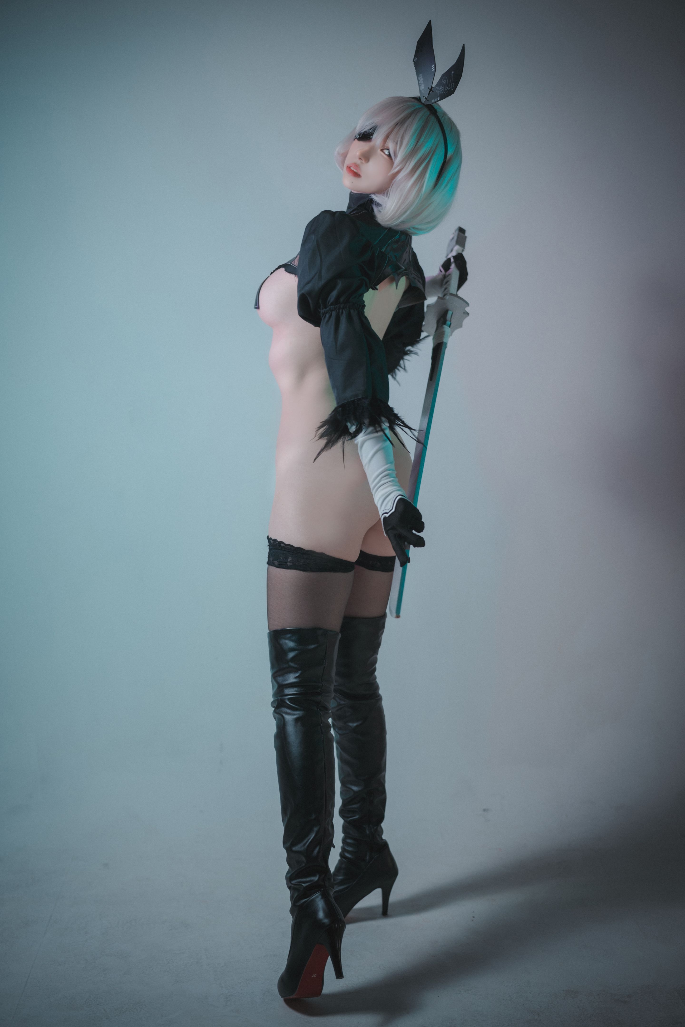 DJAWA Photo - Bambi (밤비) - La Rose NoirE 2B-2(55)