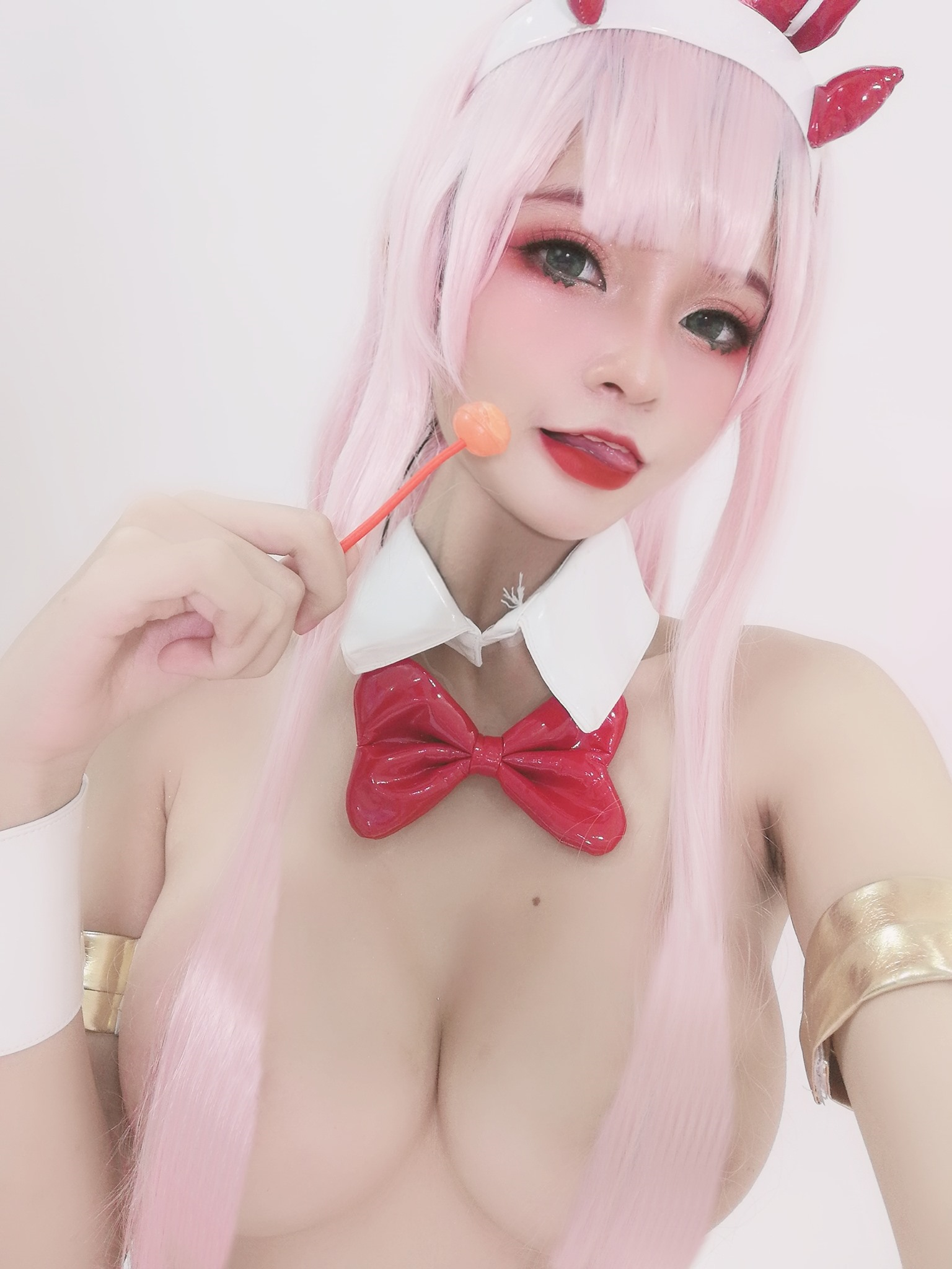 Azami - Zero Two Bunny(9)