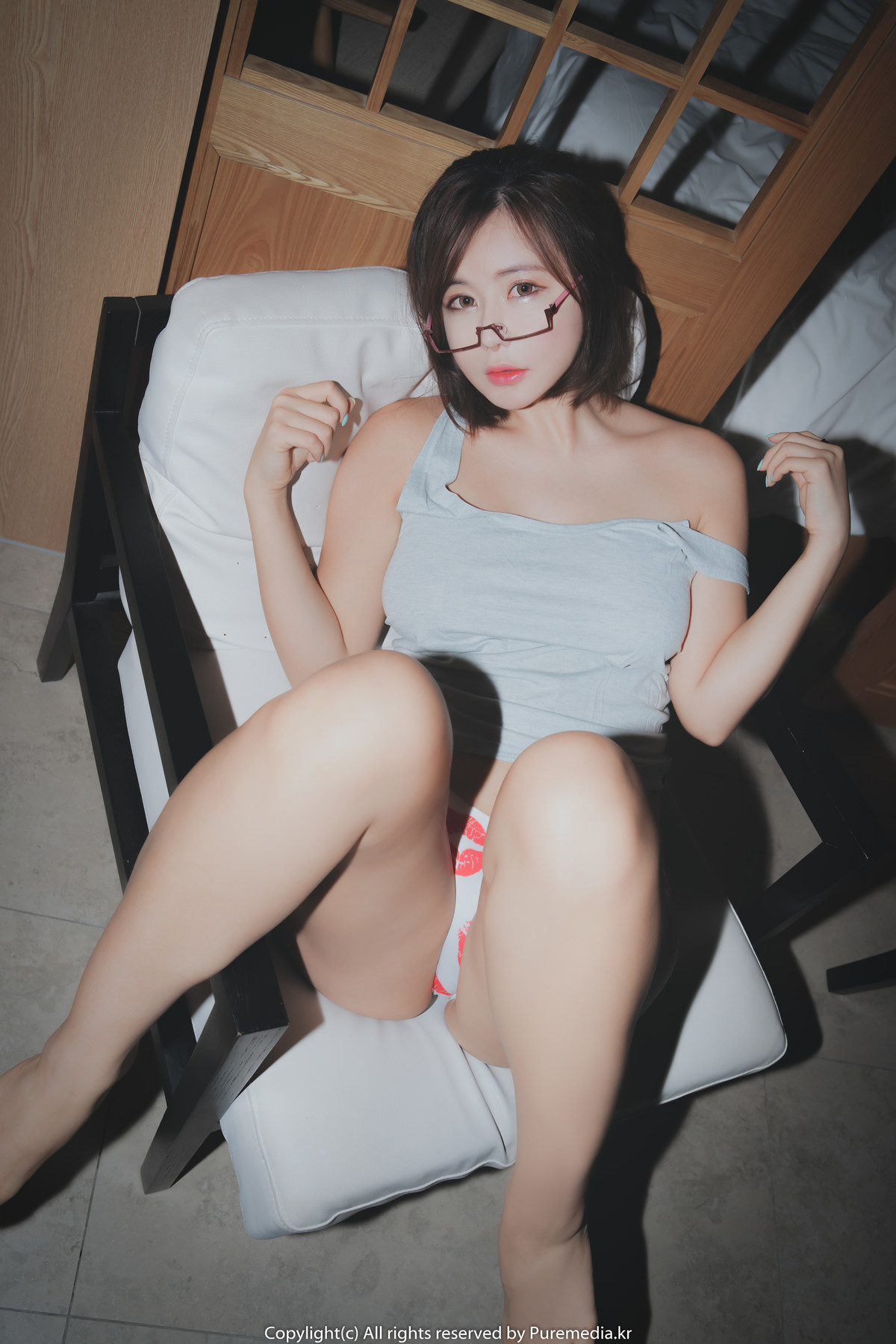 Ryu Ji Hye 류지혜, [PURE MEDIA] Vol.32 누드 디지털화보 Set.01(8)